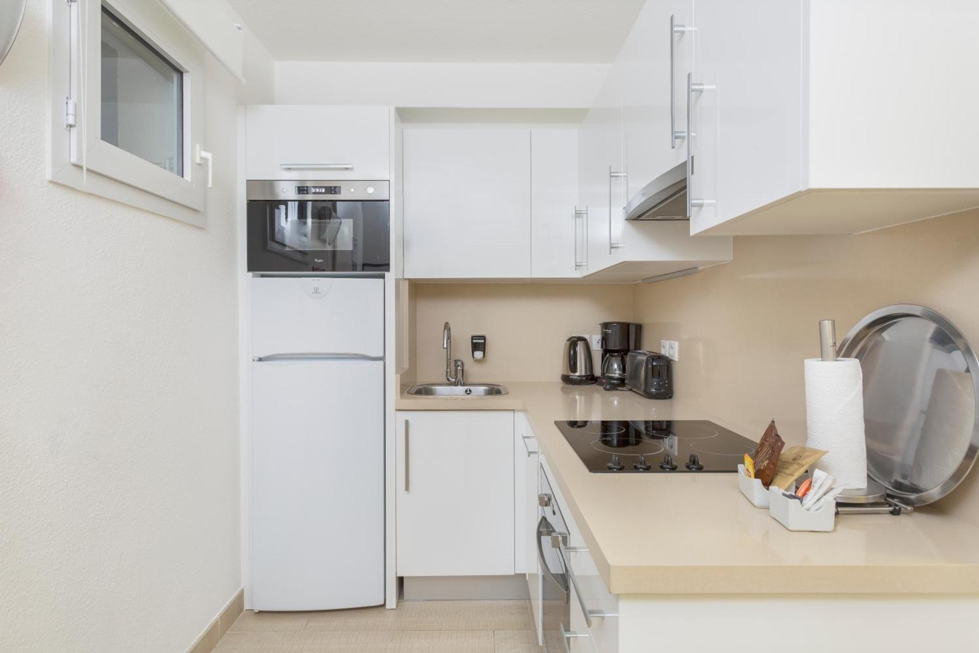 Studio Apartment