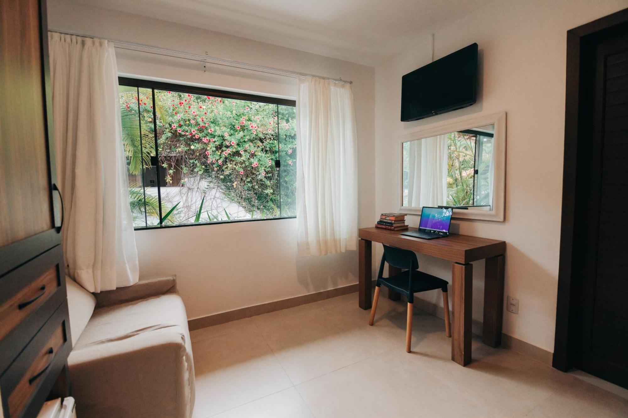 Superior Connecting Suite Pool View