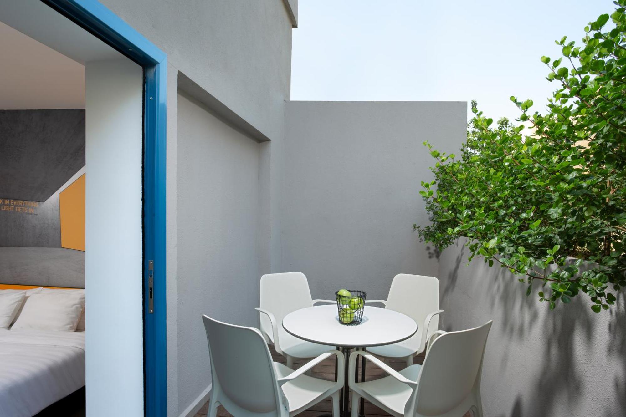 Superior Balcony