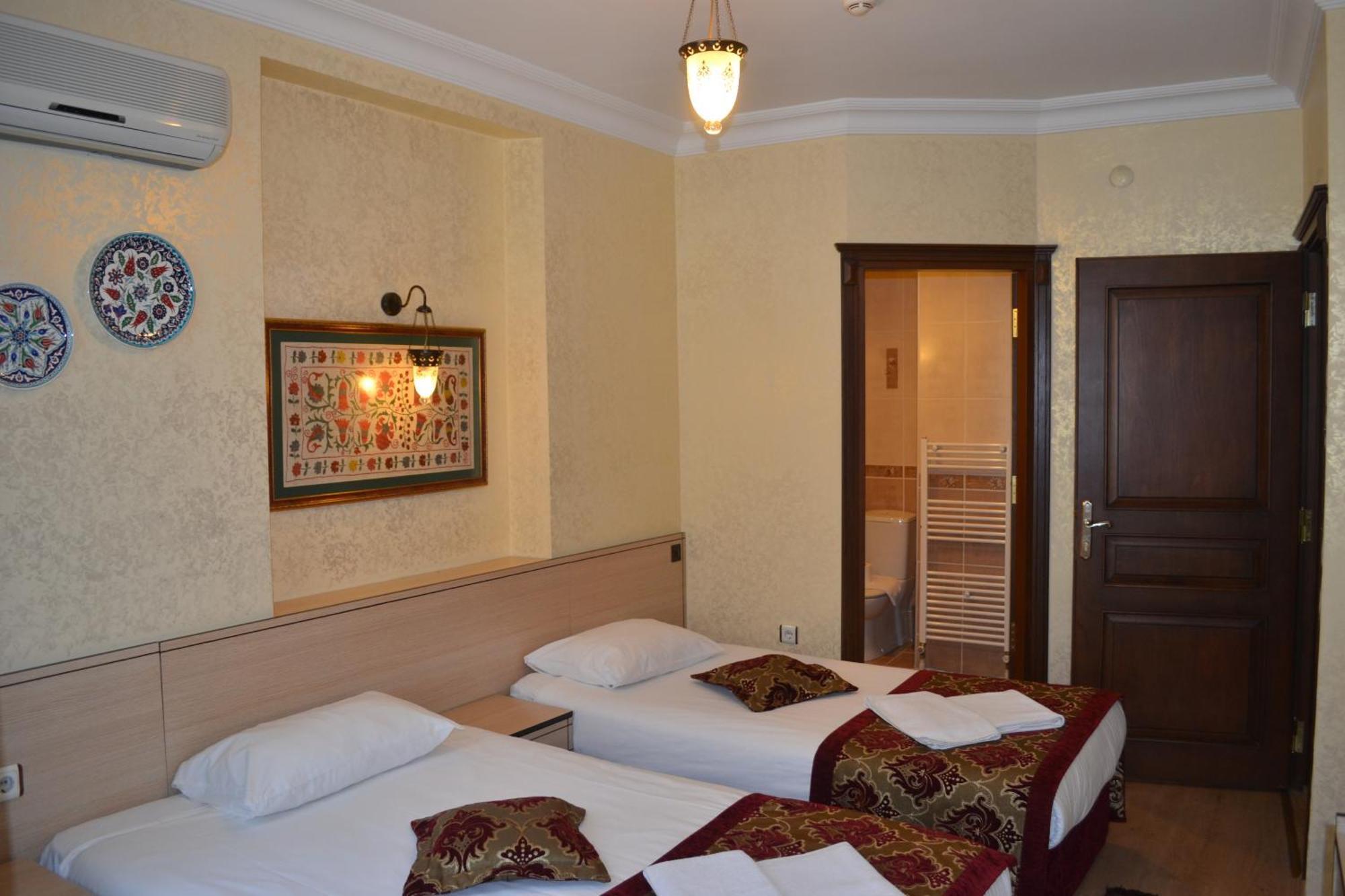 Standard Triple Room Sea View