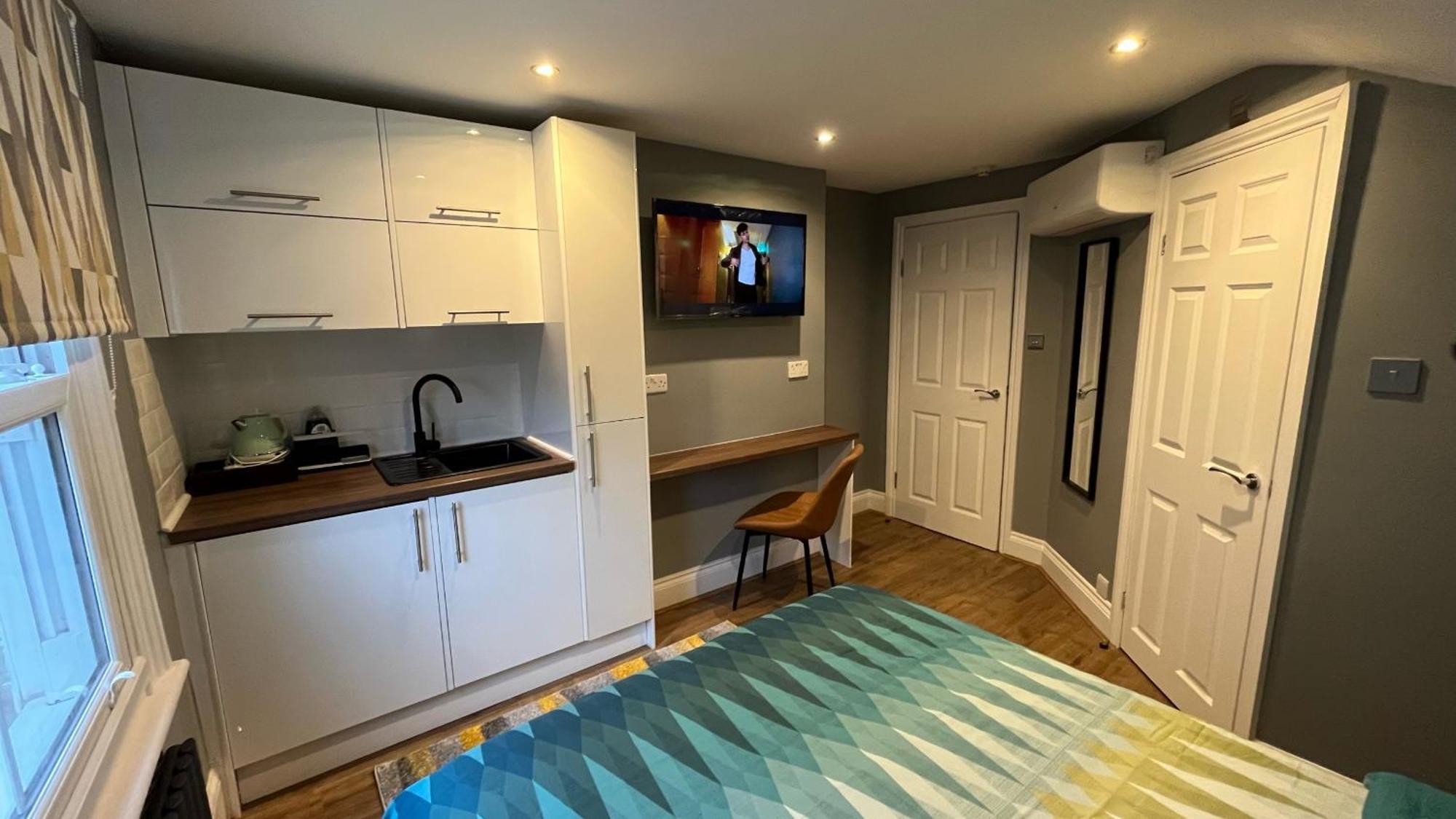 Studio Ensuite