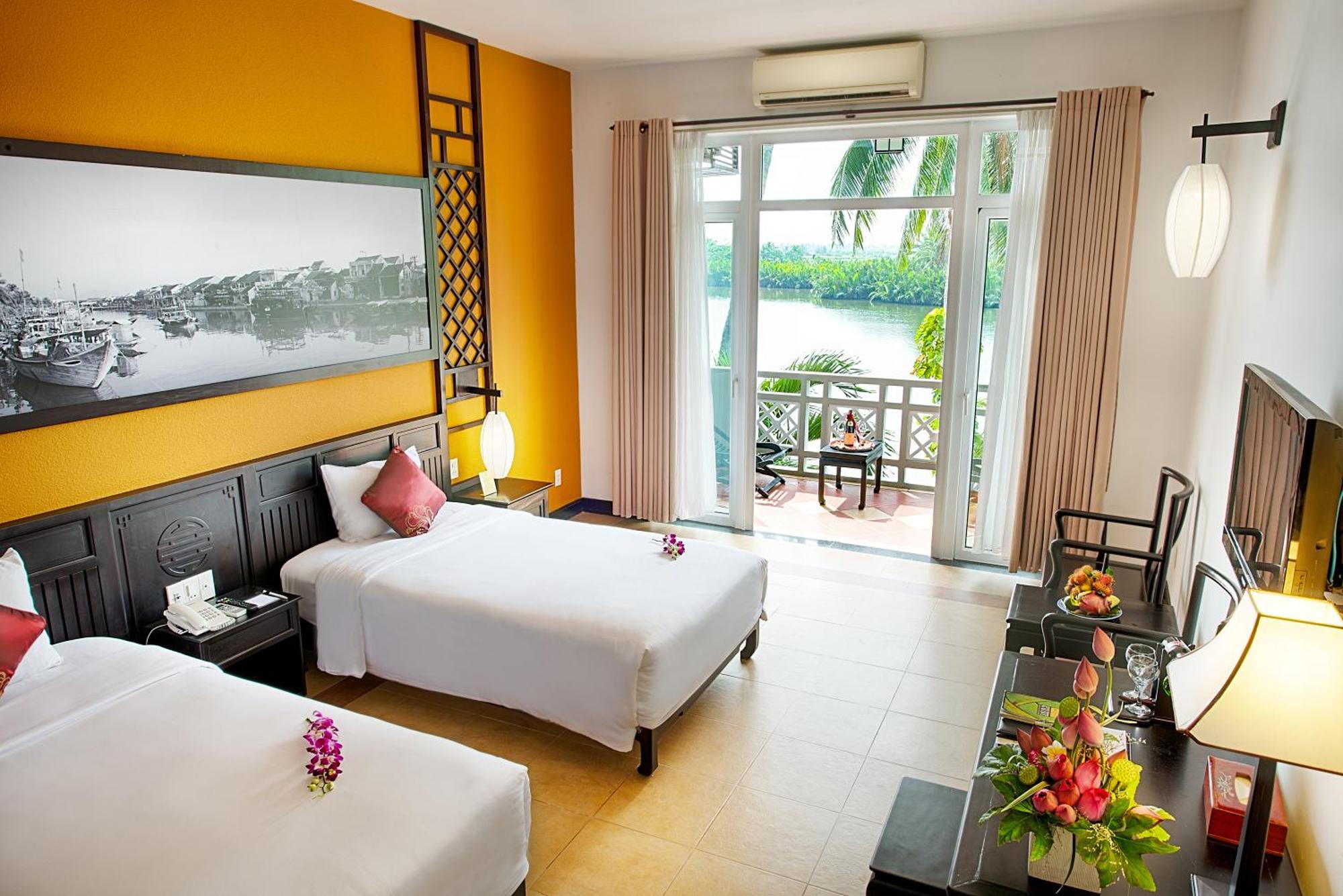 Deluxe Double or Twin Room River View