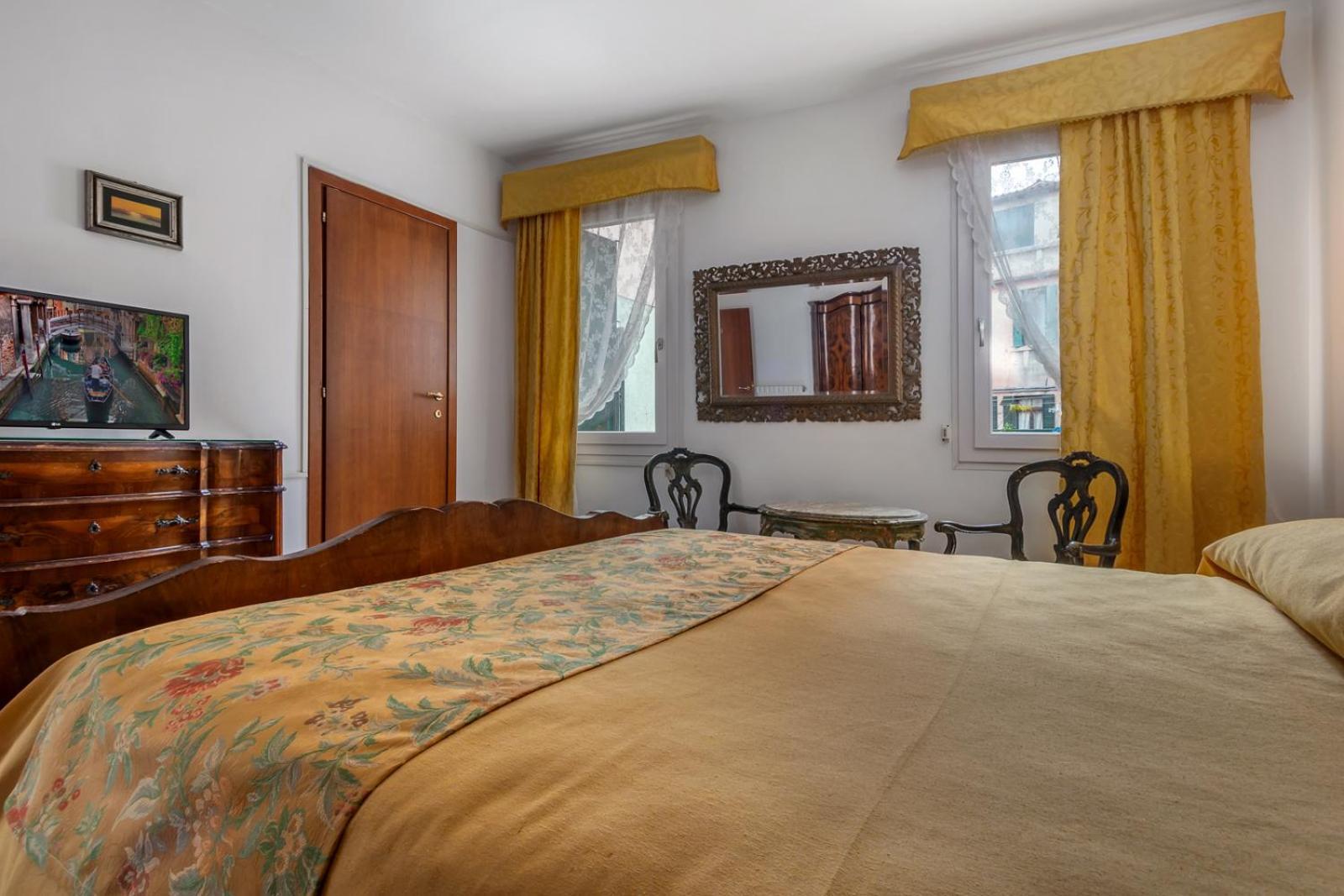 Double or Twin Room Garden View
