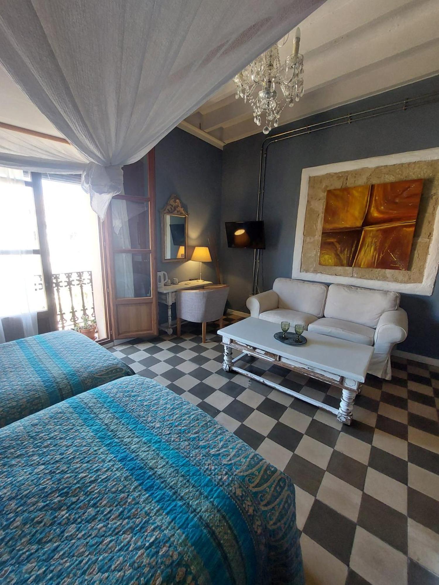 Suite Twin Room
