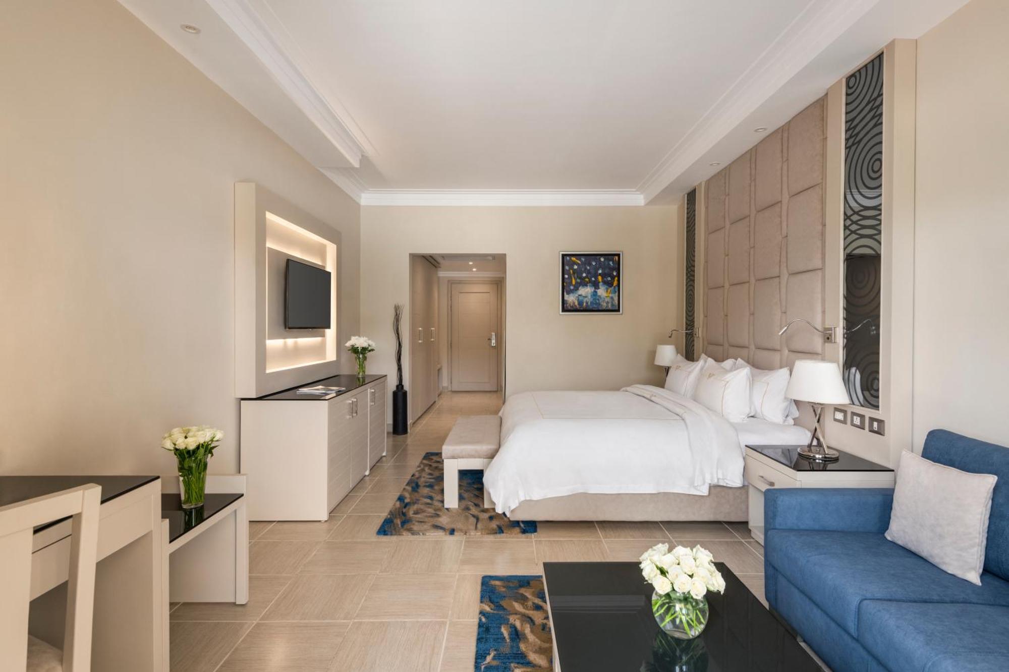 Superior King Room