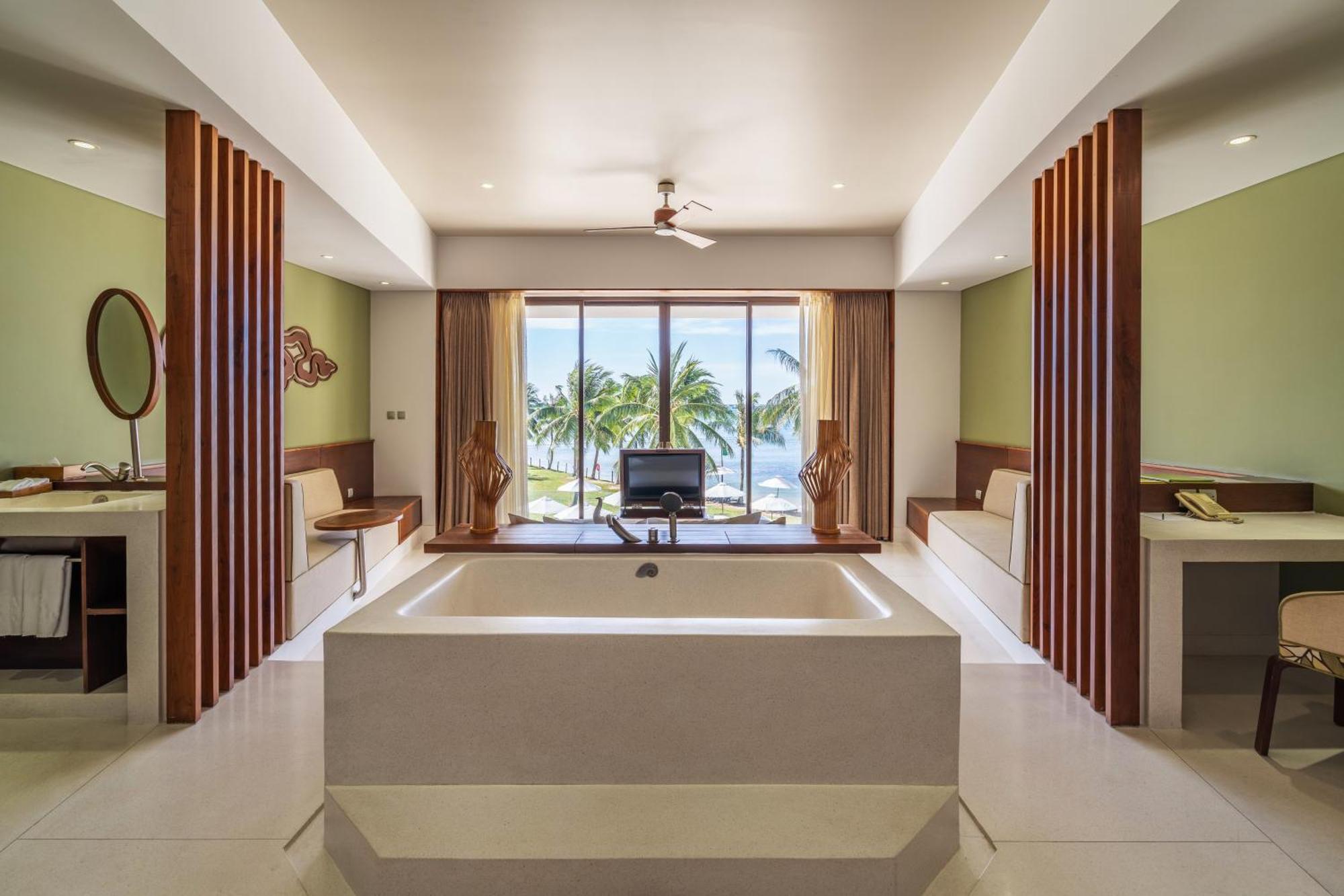 Premium Deluxe Ocean View