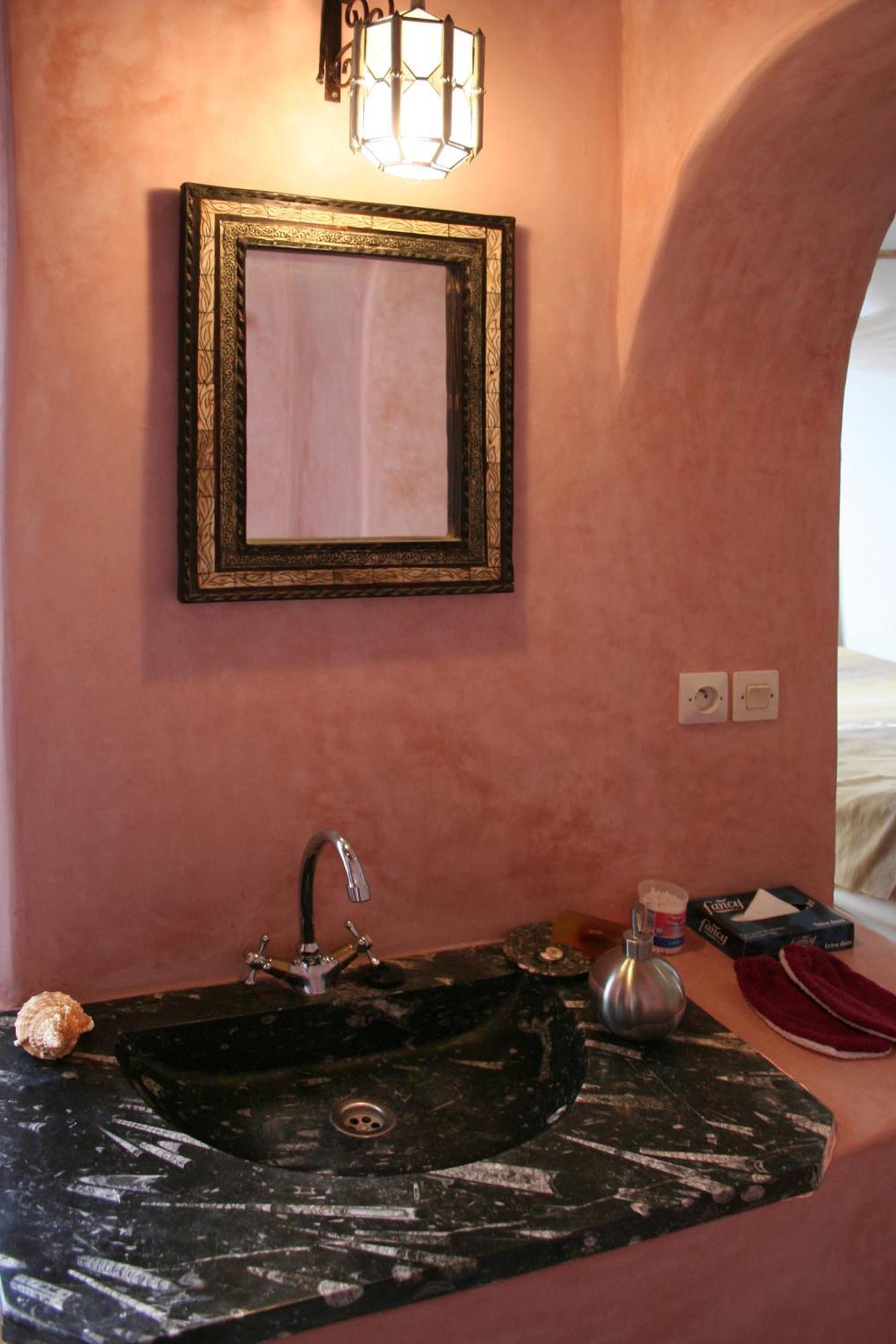 Double or Twin Room Shower