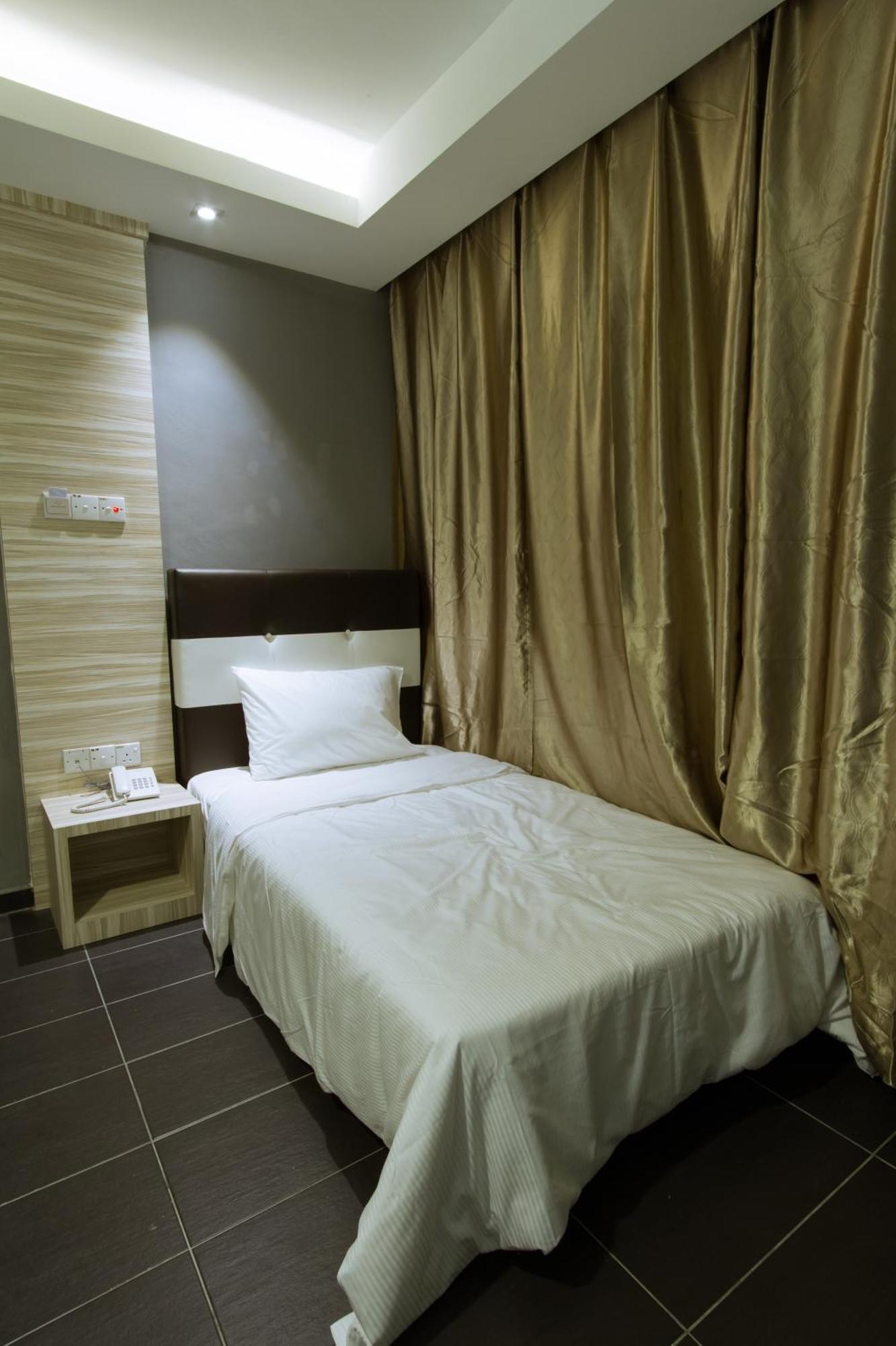 Superior Single Room