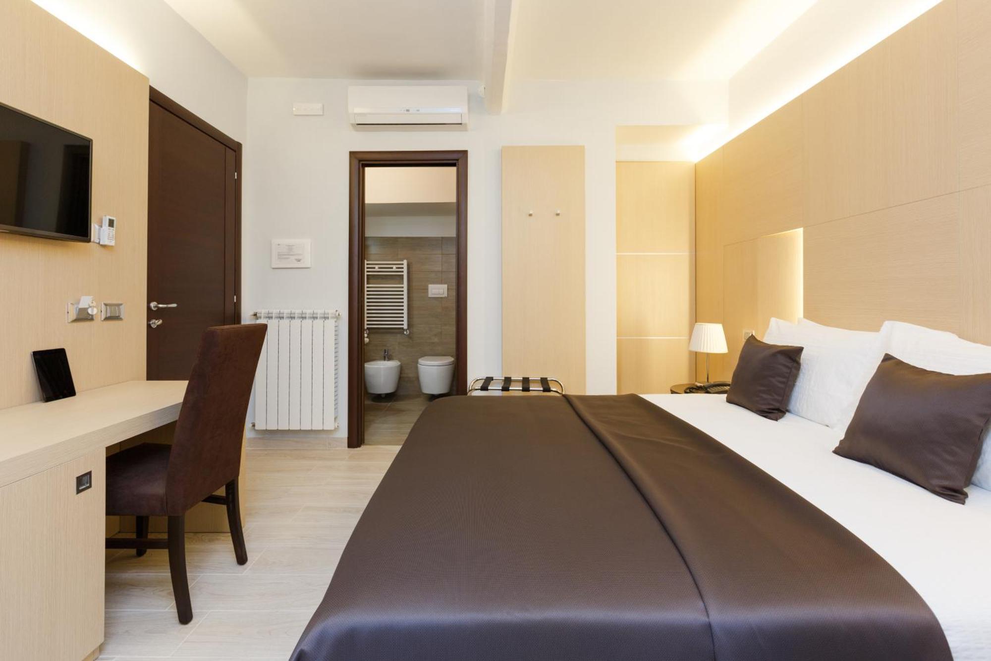 Superior Double Room Garden View