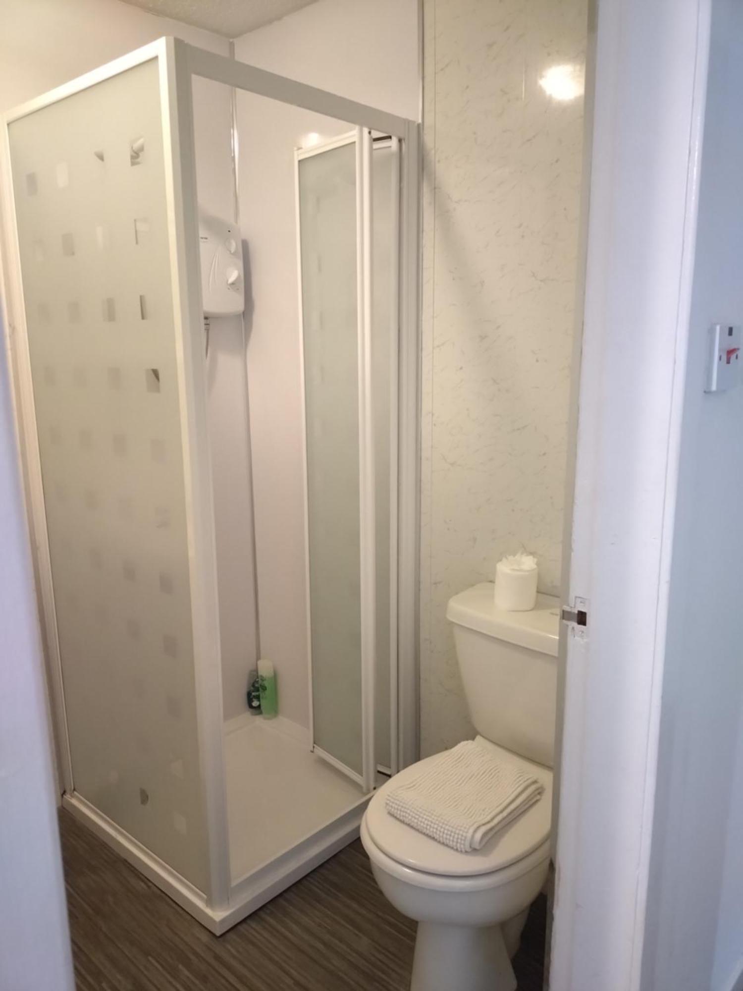 Single Room Private Bathroom