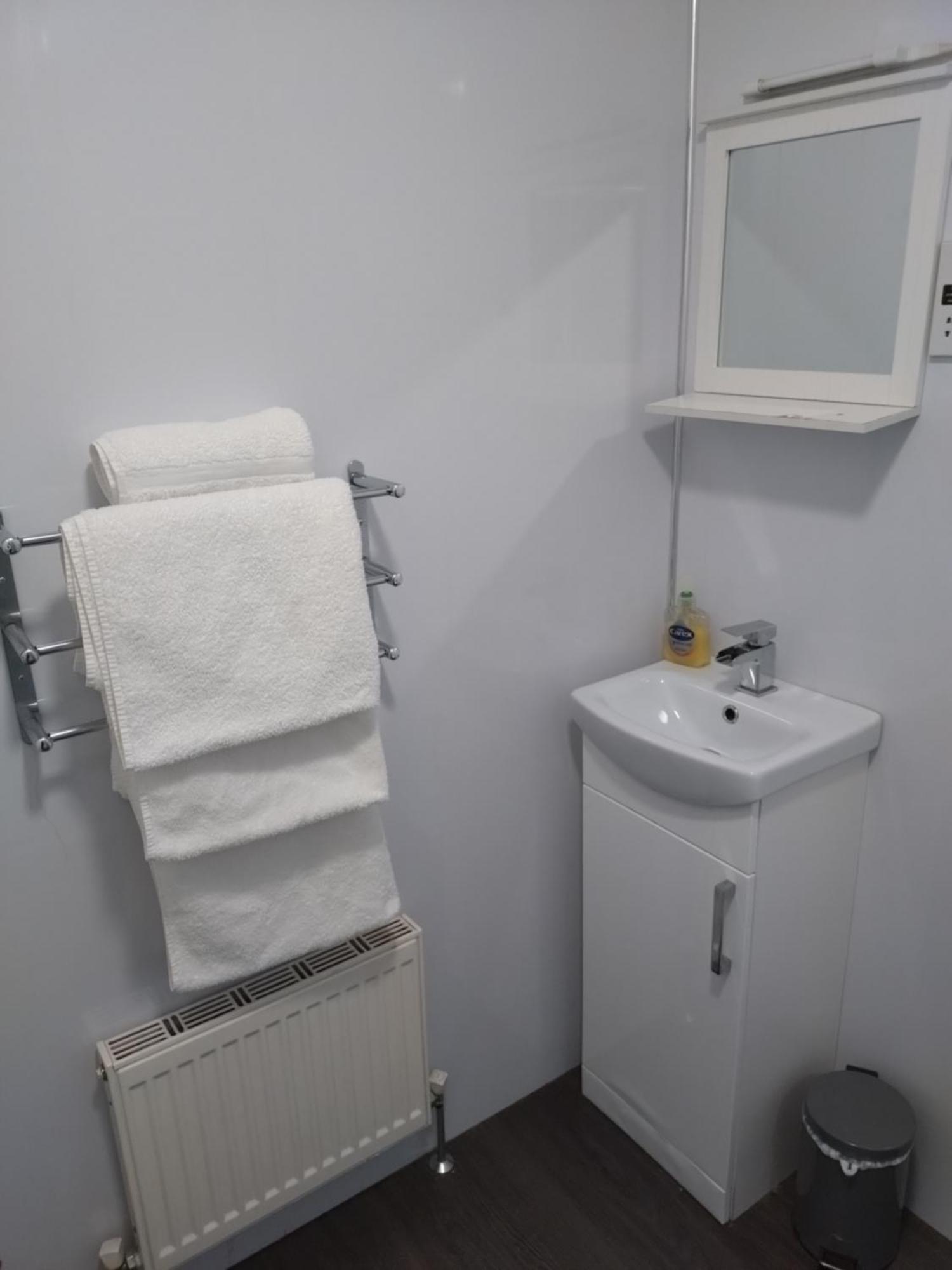 Double Room Private Bathroom