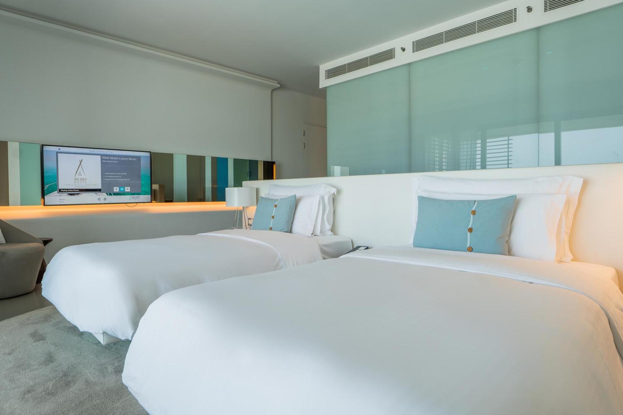 Covet Twin Room
