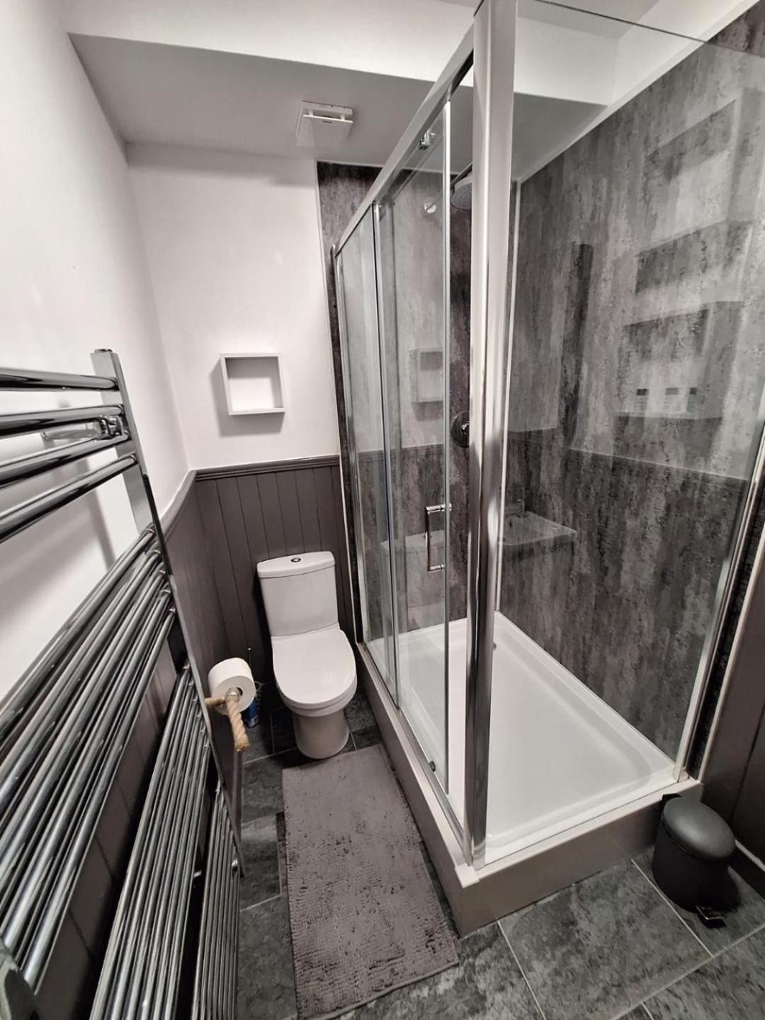 Apartment Shower