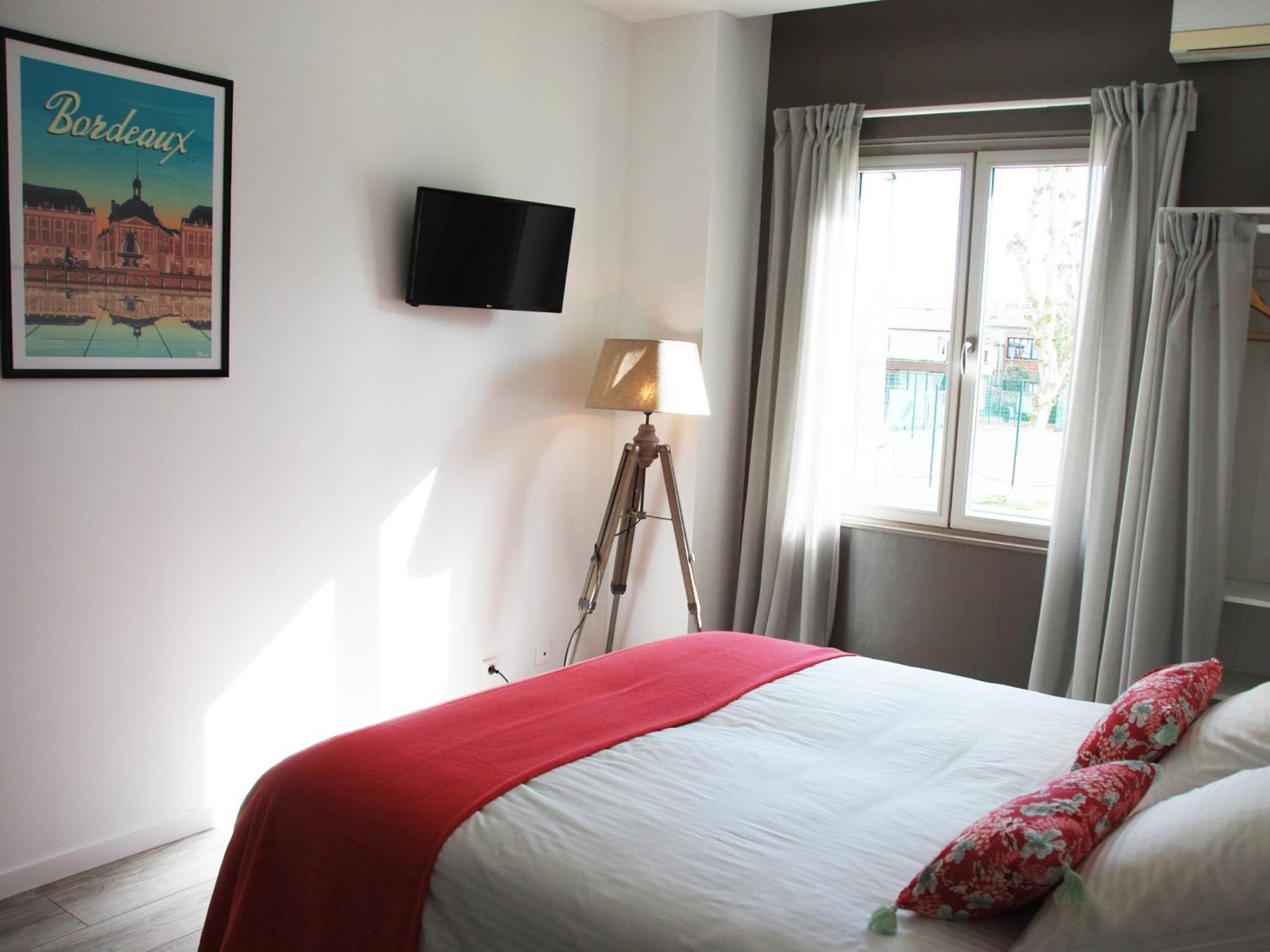 Double Room Private Bathroom