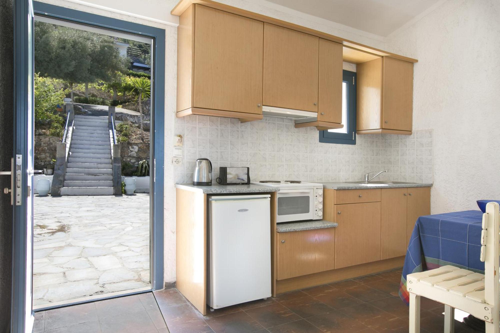 Deluxe Two Bedroom Apartment a Panoramic Sea View