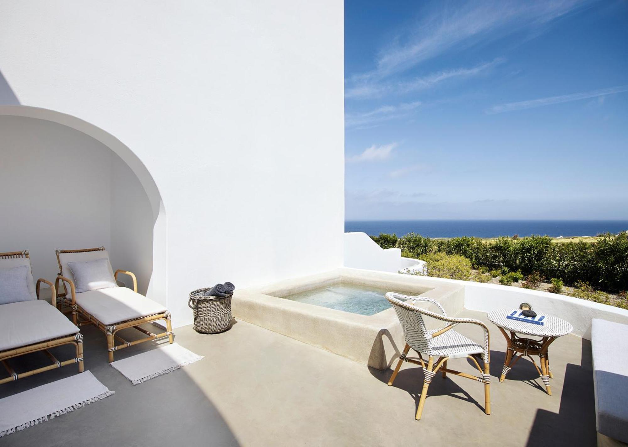 Sea View Suite Jacuzzi