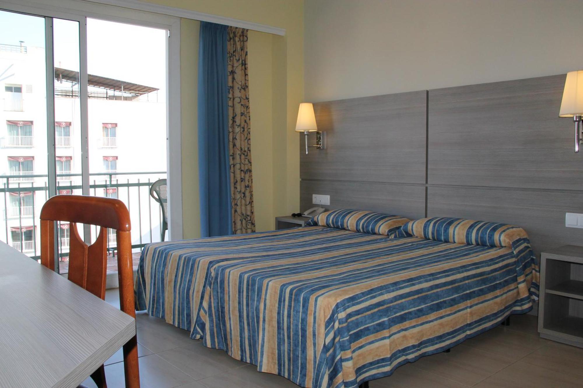 Premium Double with air conditioning,1589016720:JPEG