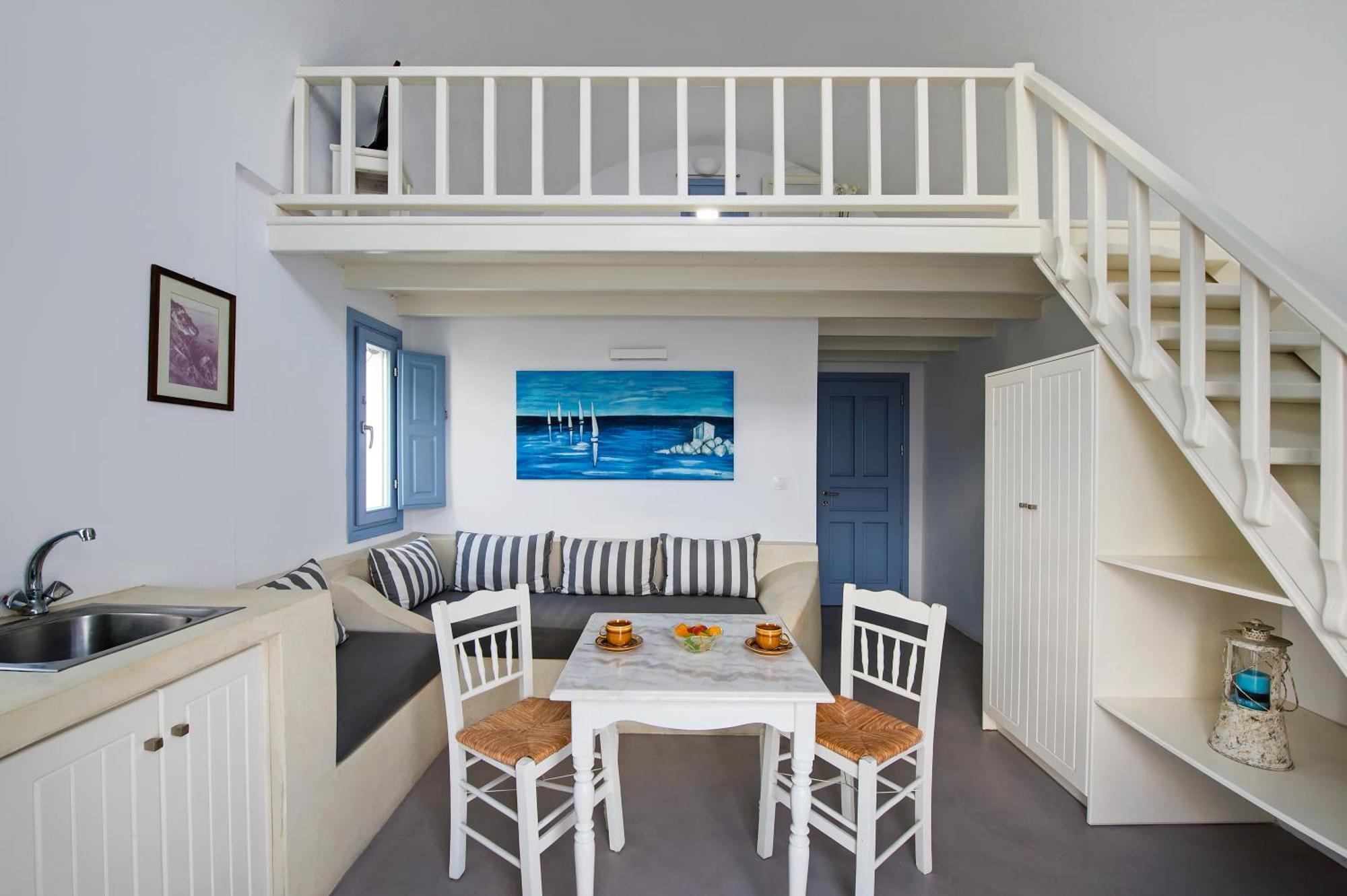Executive Suite Panoramic Caldera View