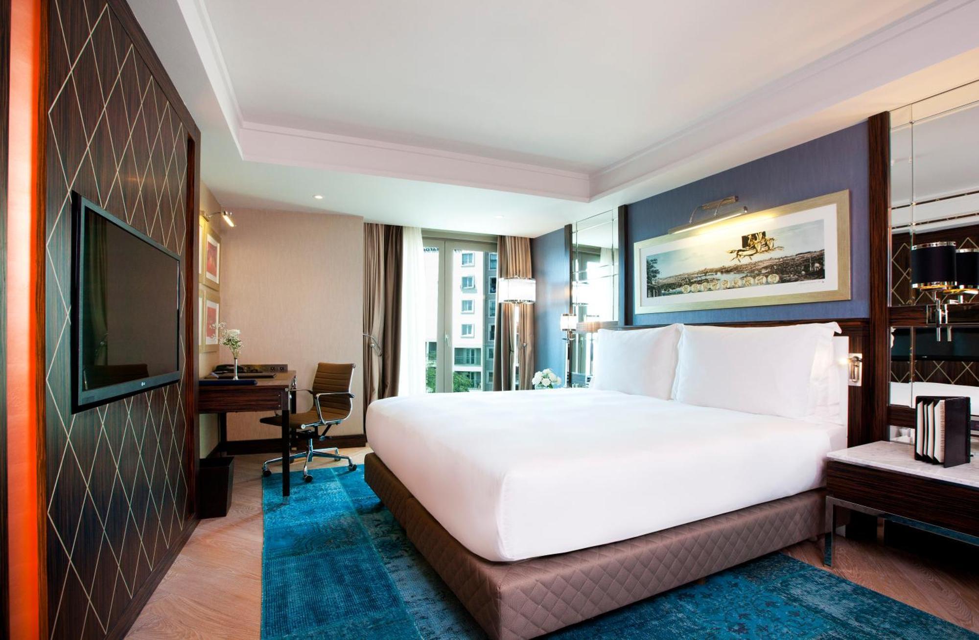Superior Room Partial Golden Horn View