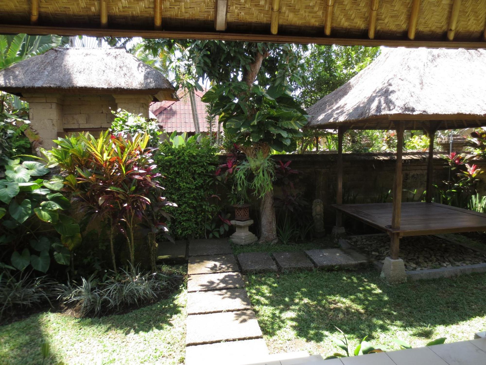 Deluxe One-Bedroom Villa