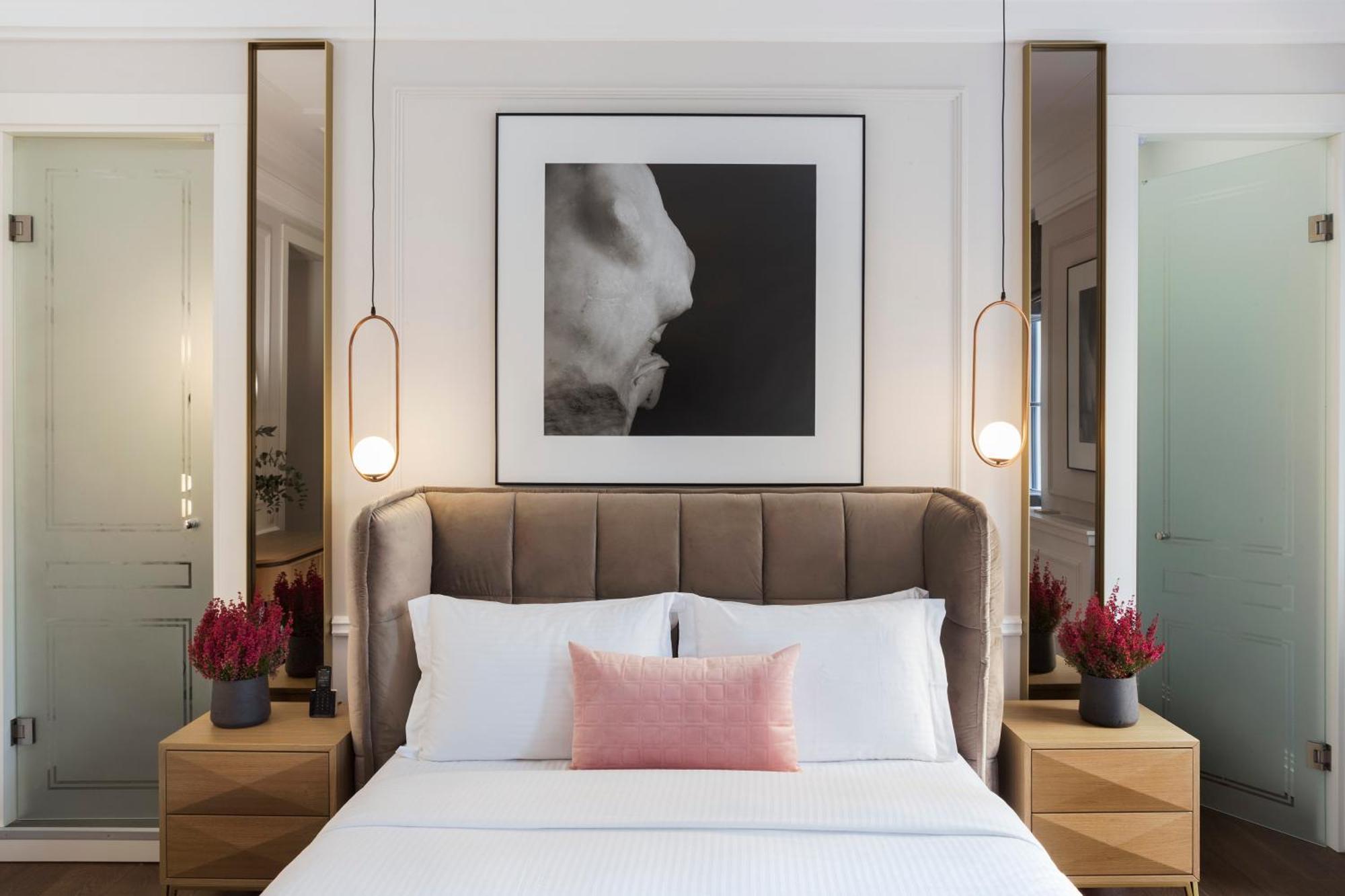 Elegant Suite Partial Acropolis View