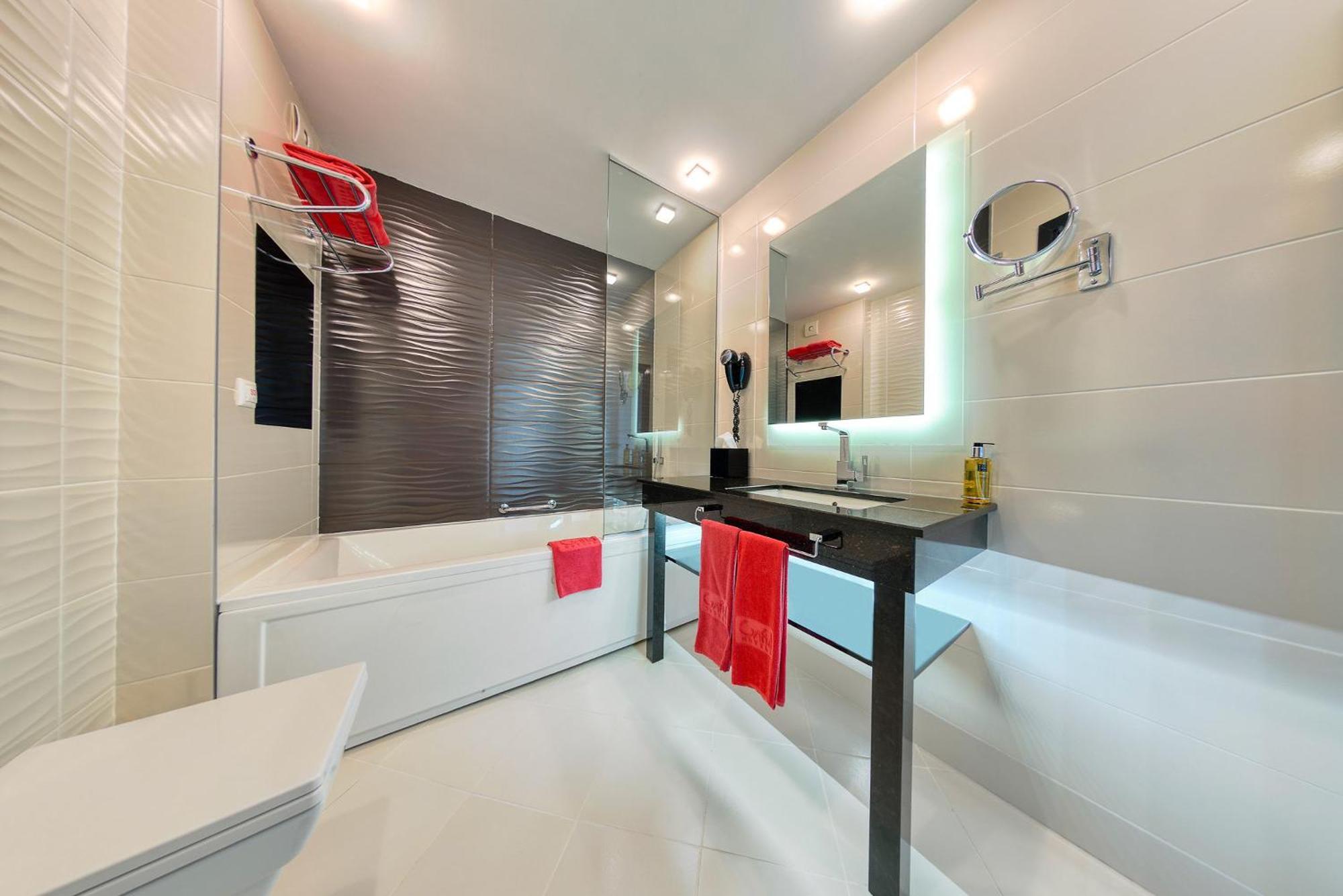 Single Room with Partial Sea View– Premium A la cart & Exclusive Adults only Beach Access,1659472331:JPEG