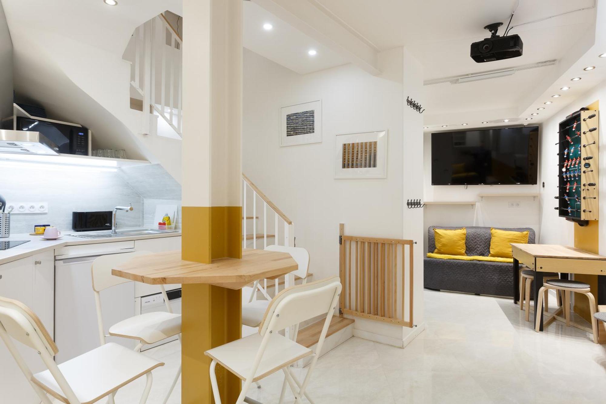 Deluxe Apartment