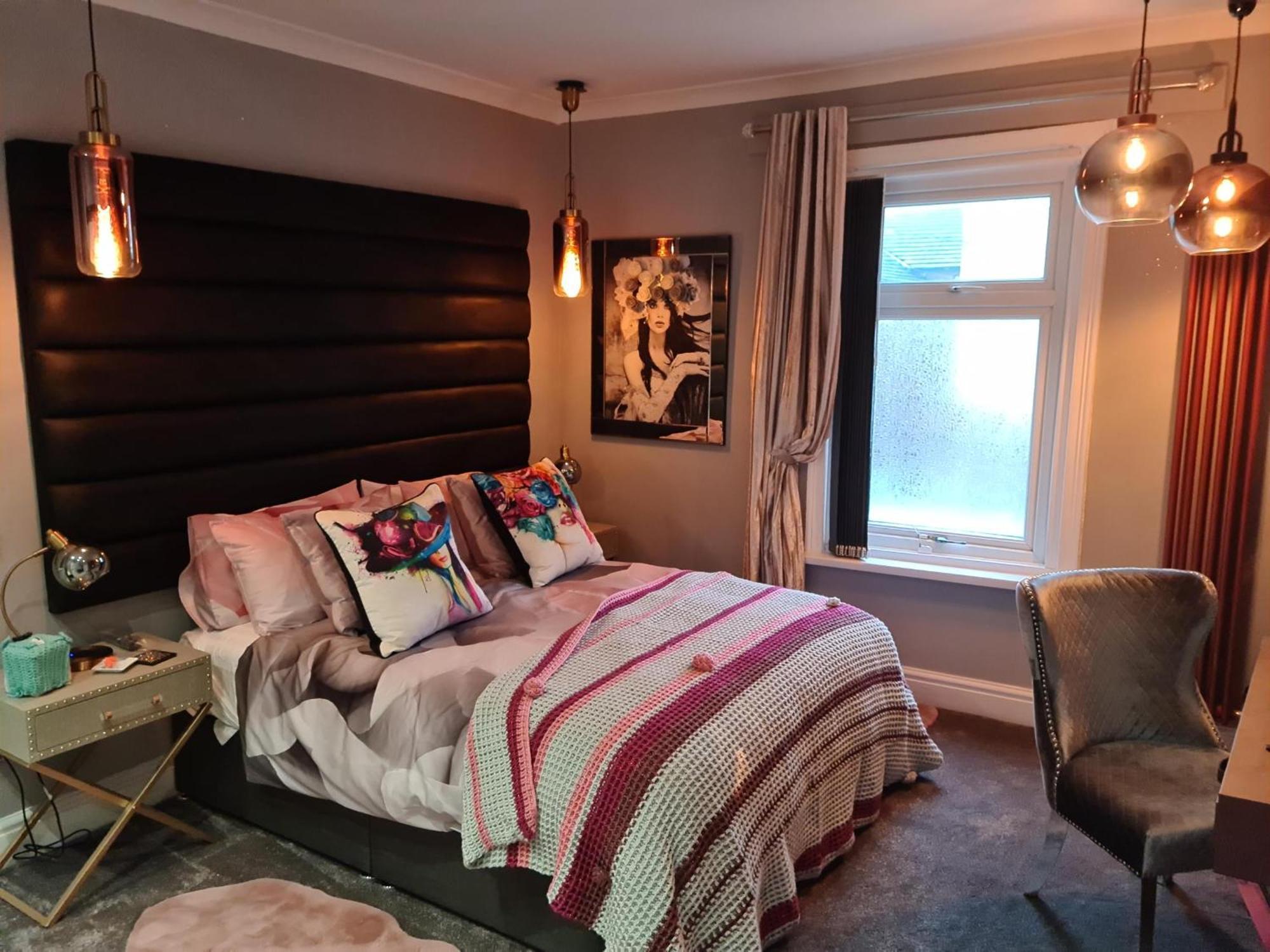Standard King Room