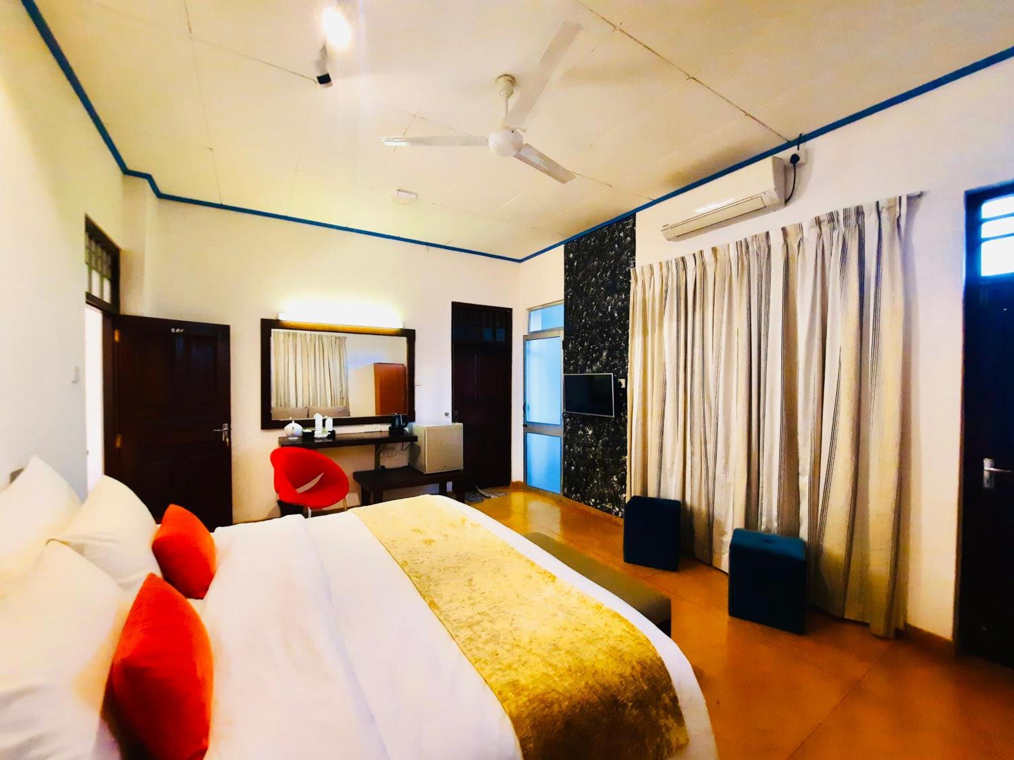 Super Deluxe Room Balcony
