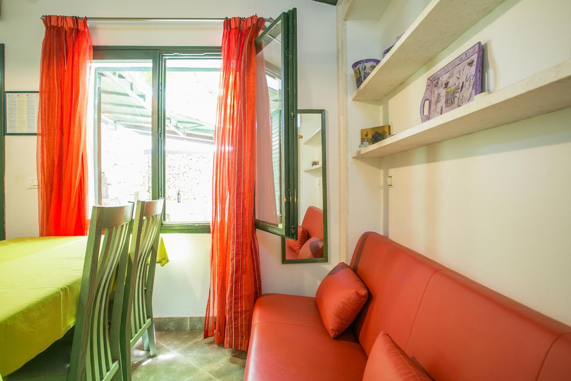 One-Bedroom Apartment Terrace