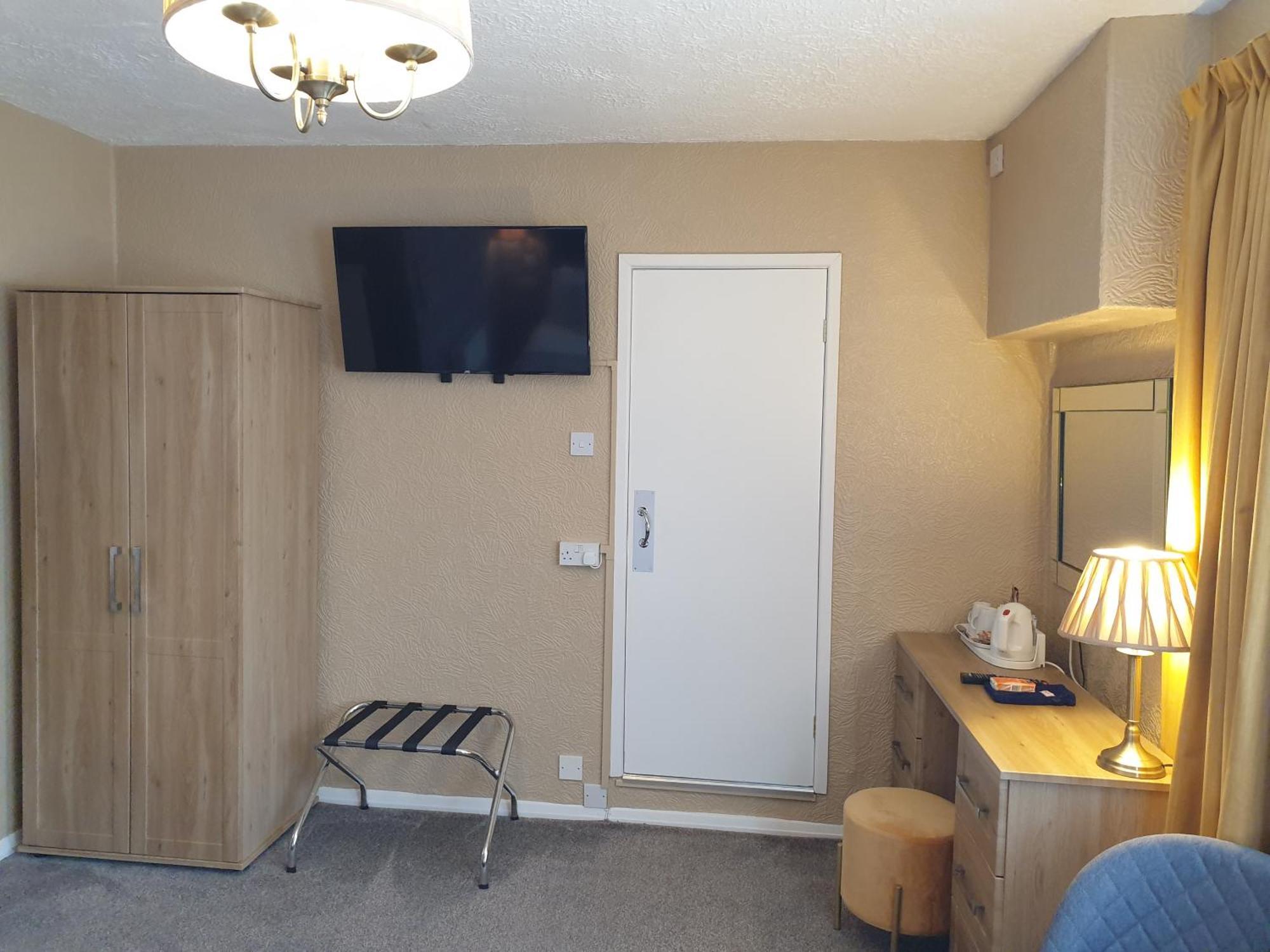 Superior King Room