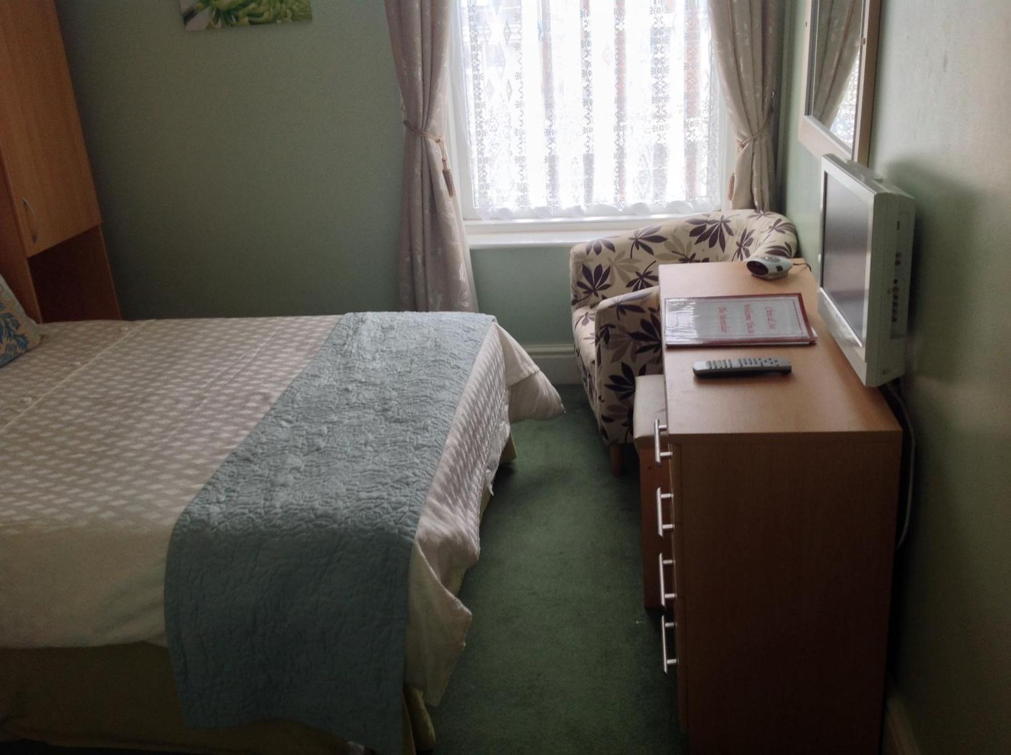 Large Double Room