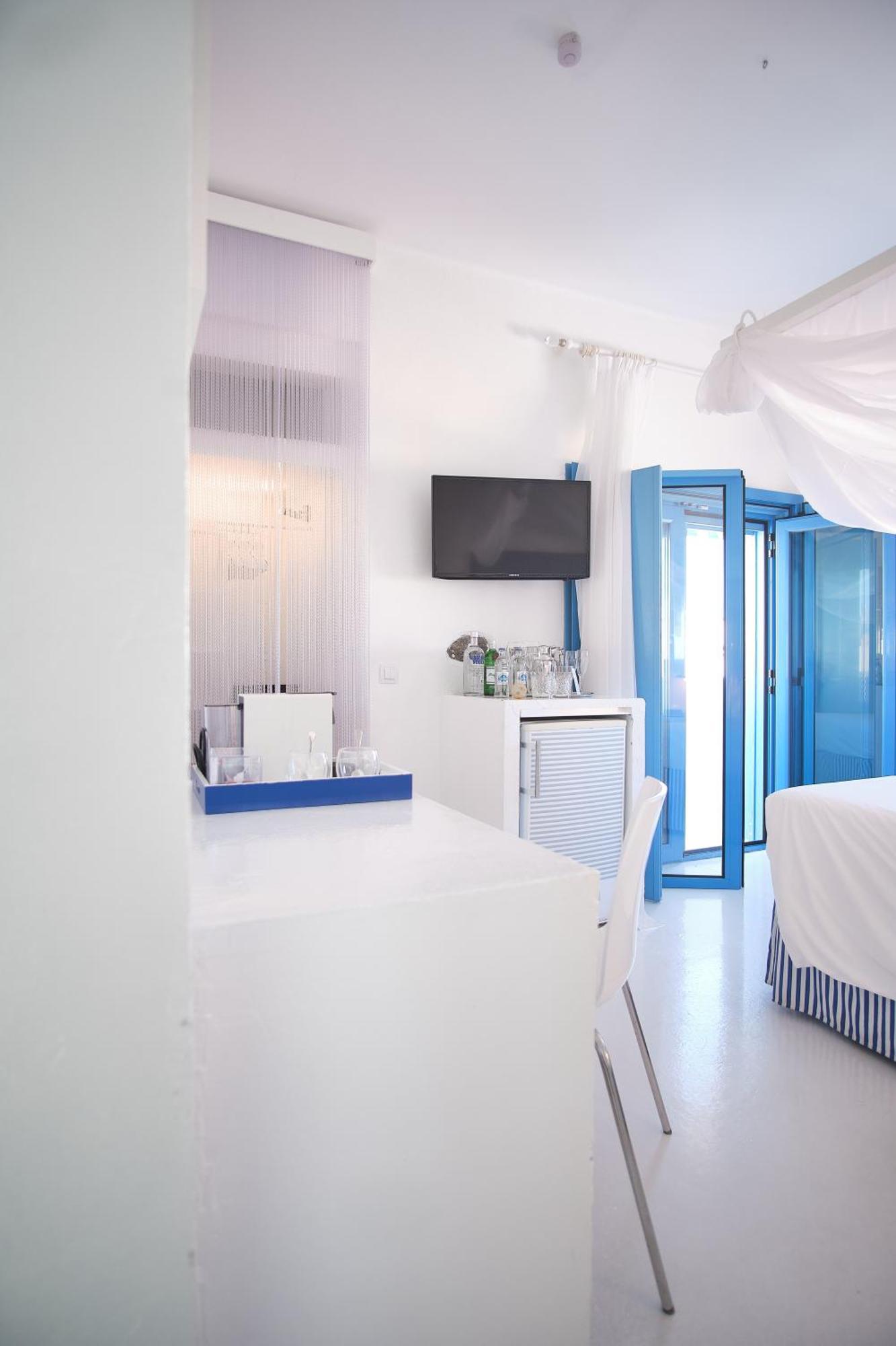 Double Room Lateral Sea View
