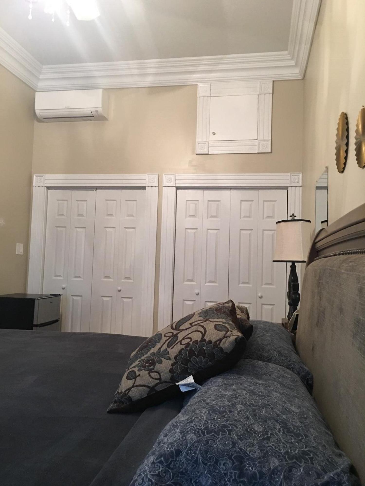 Double Room Private Bathroom