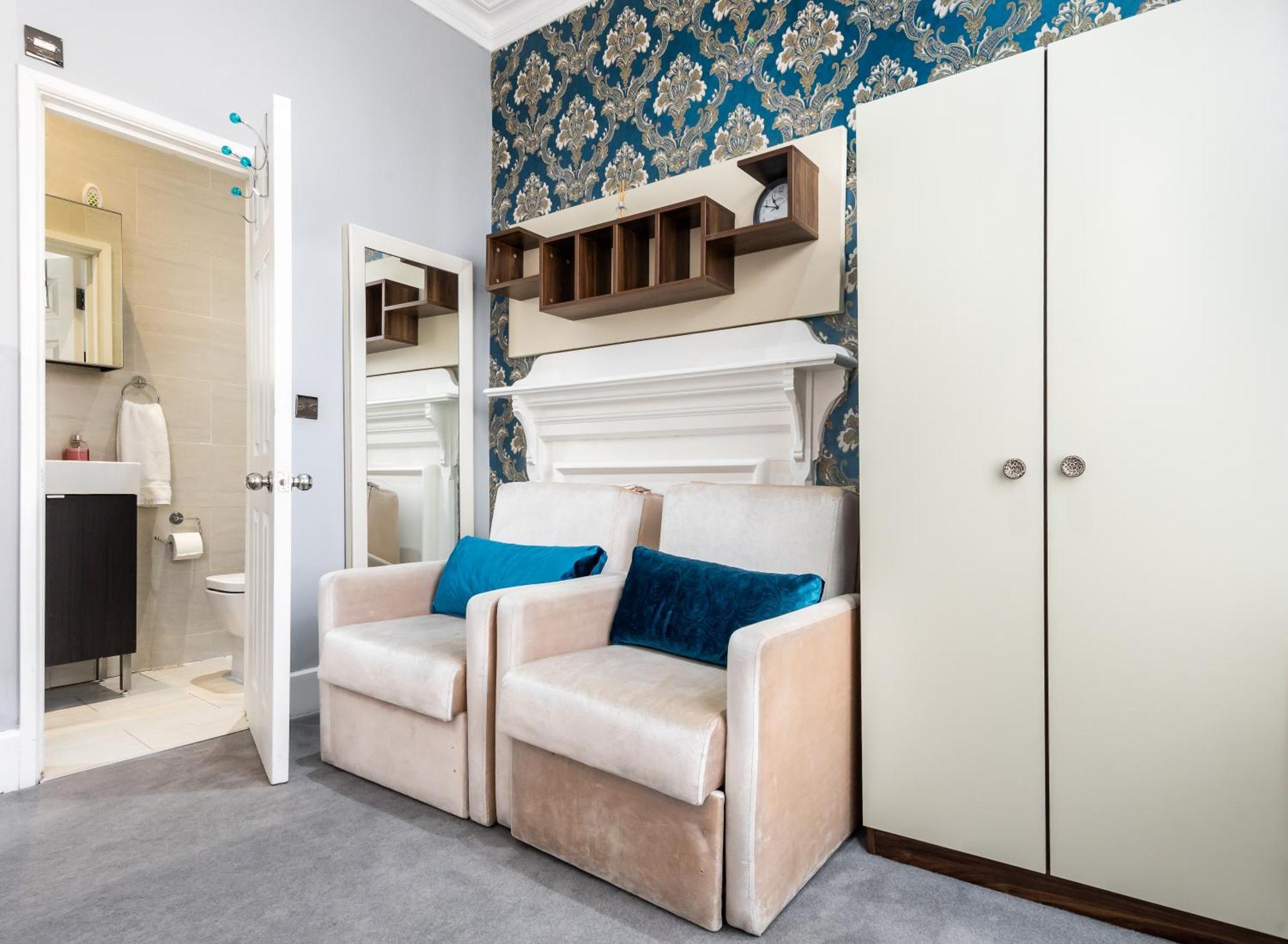 Comfort Quadruple Room