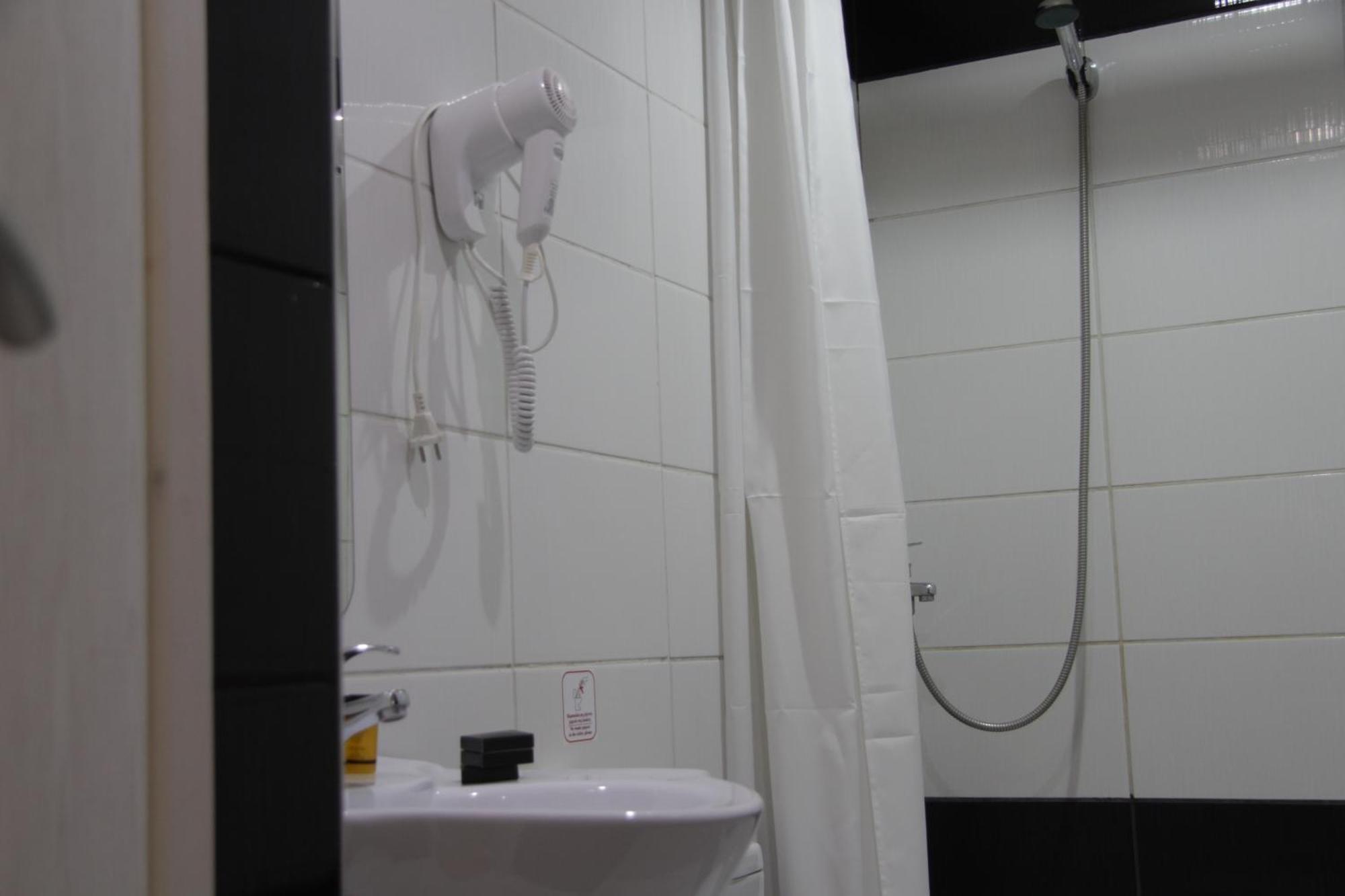 Triple Room Private Bathroom