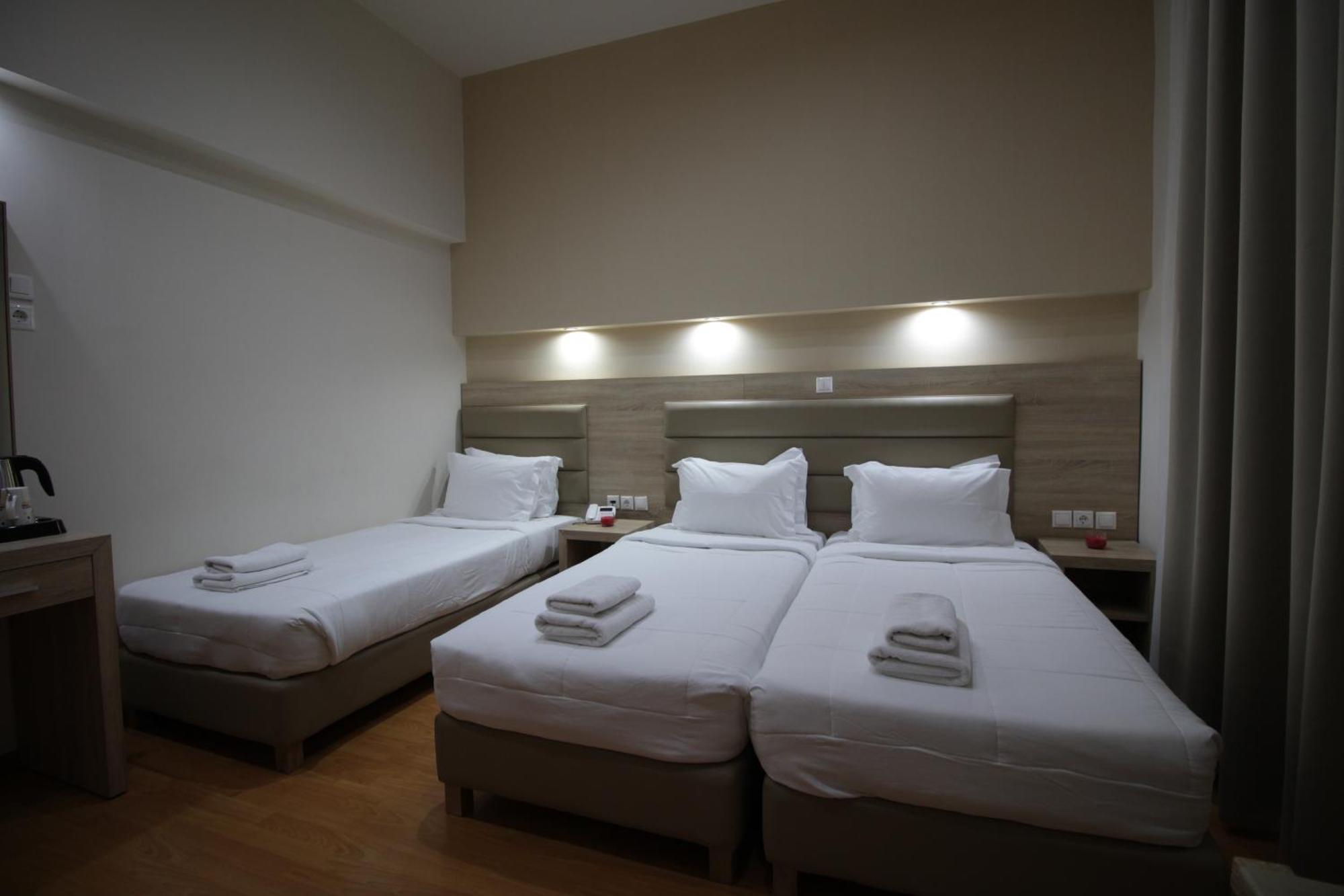 Triple Room Private Bathroom