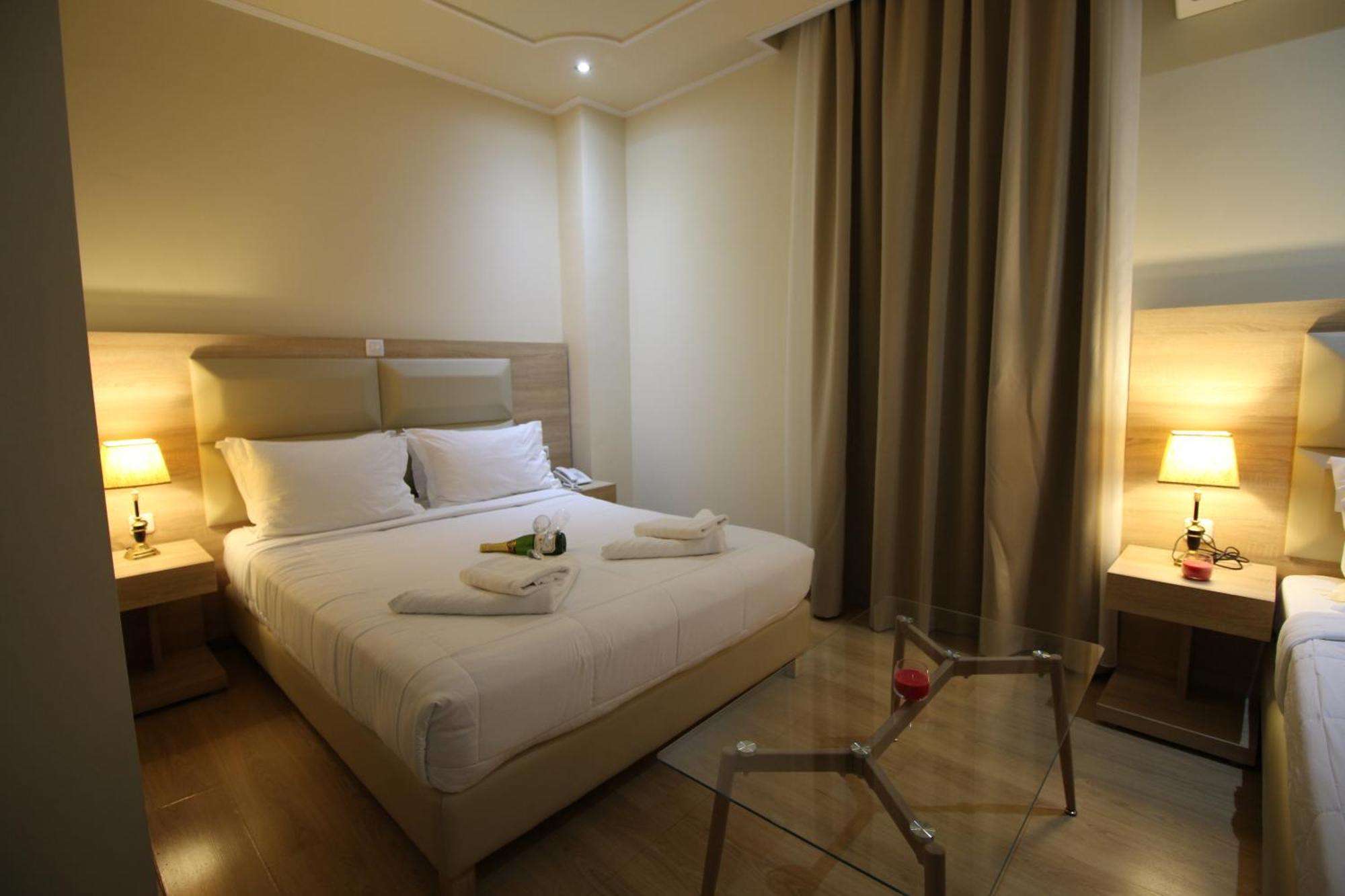 Deluxe Room En Suite Bathroom