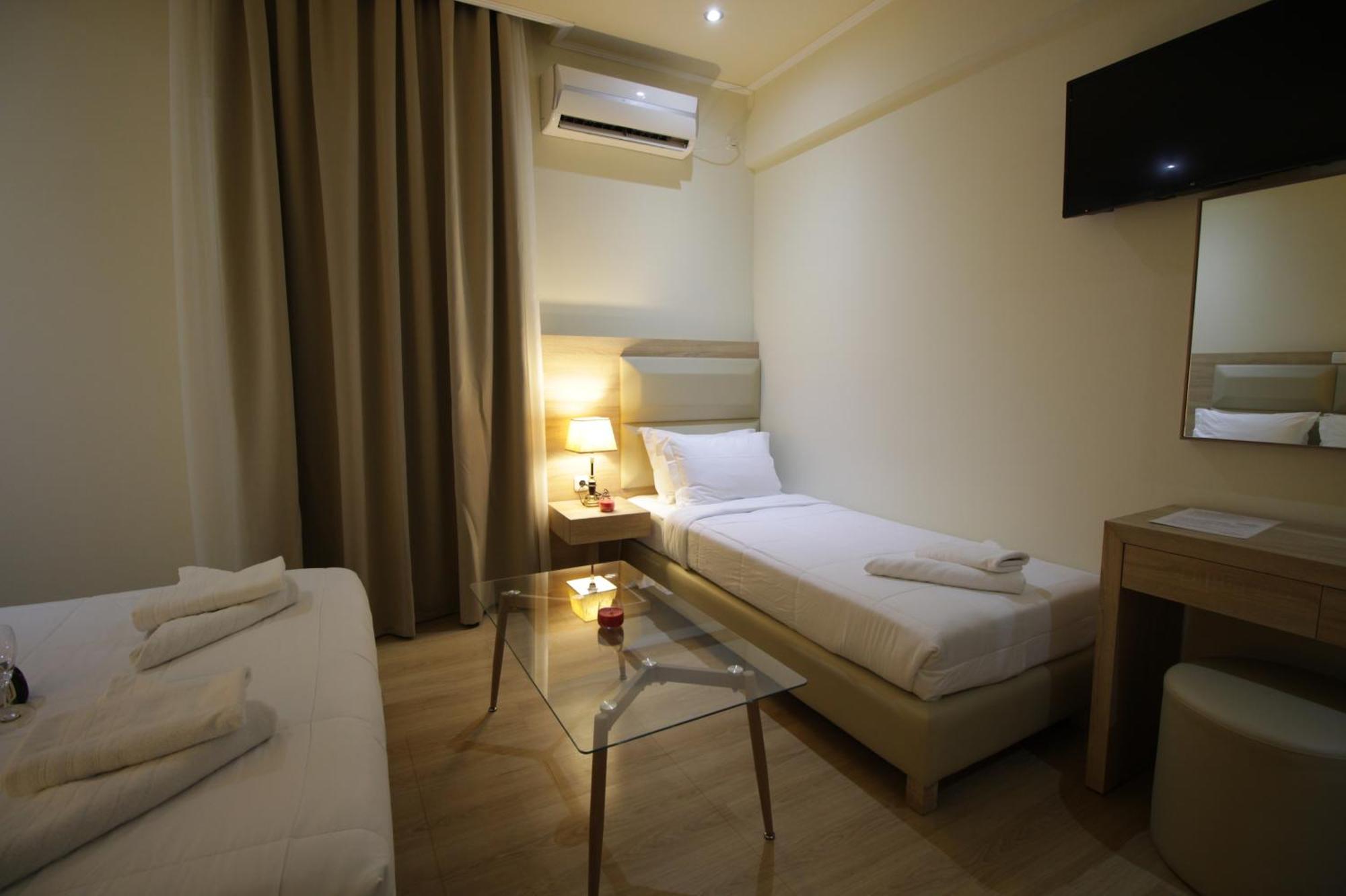 Deluxe Room En Suite Bathroom