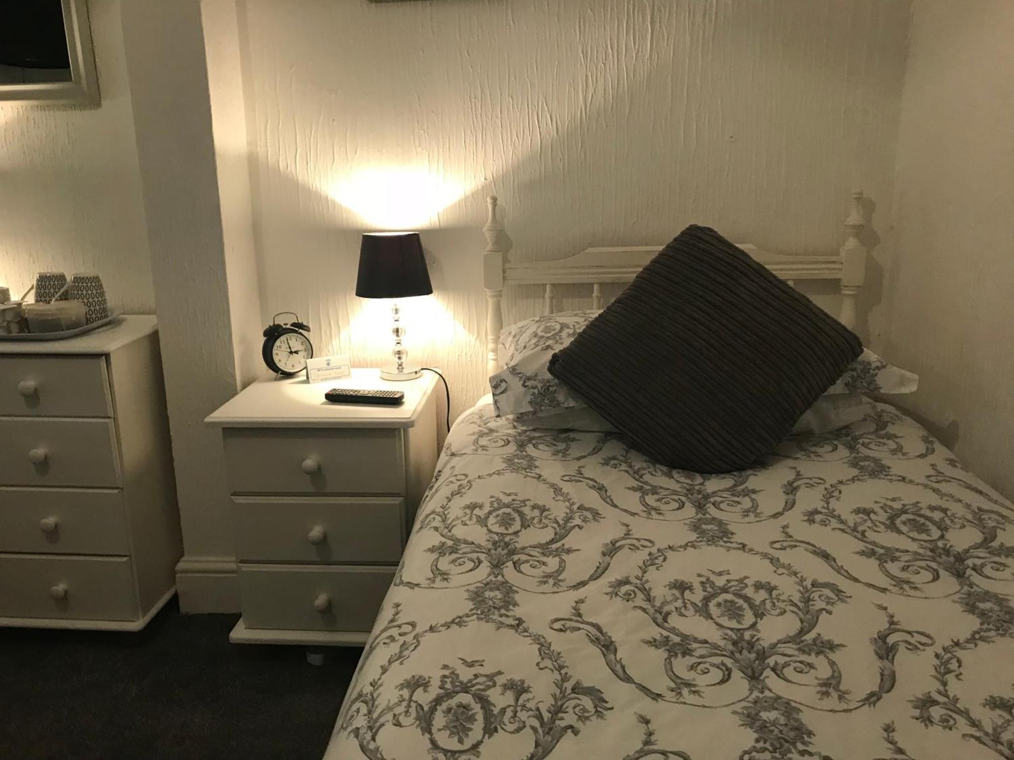 Budget Twin Room