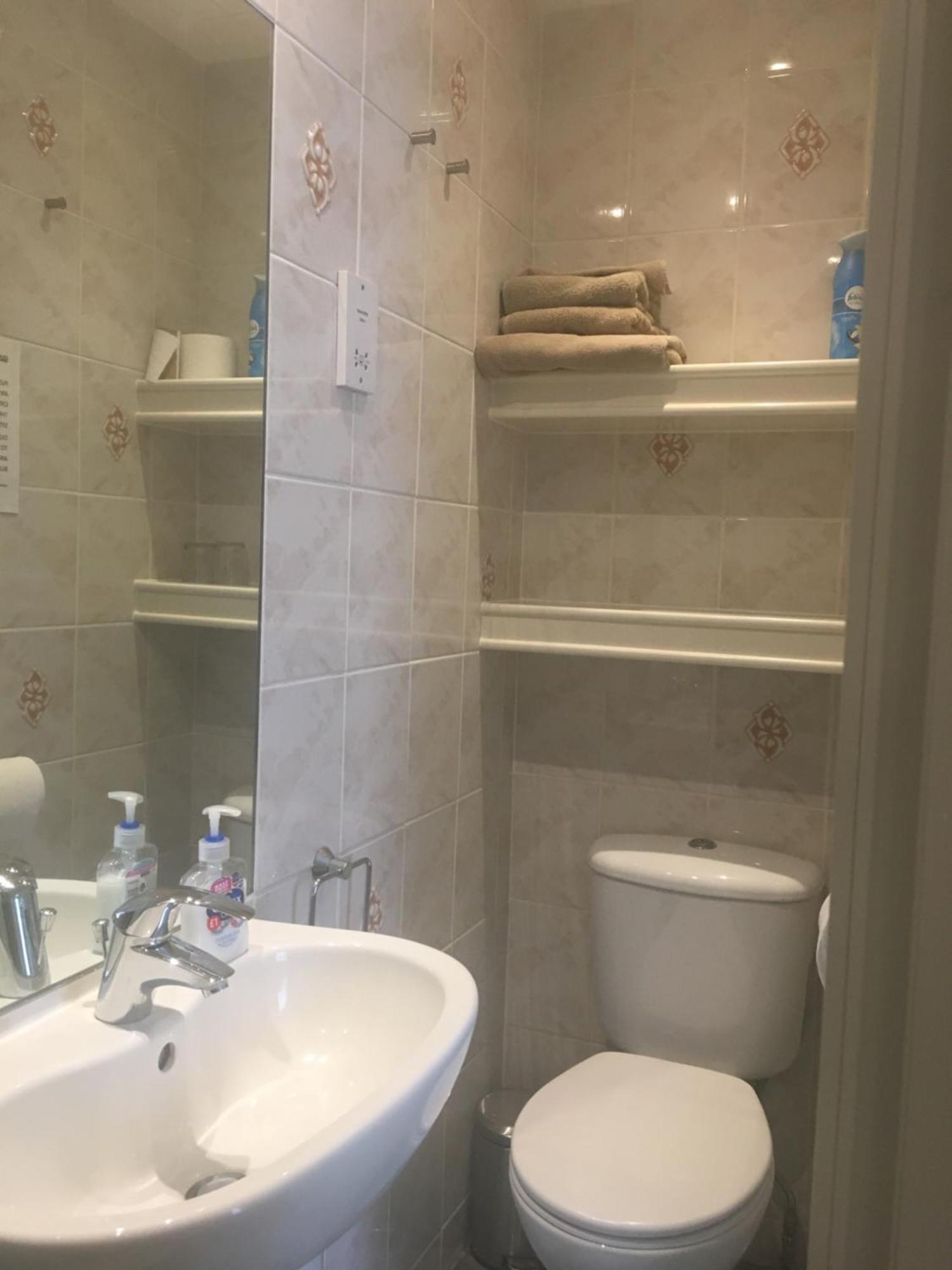 Double or Twin Room Bathroom