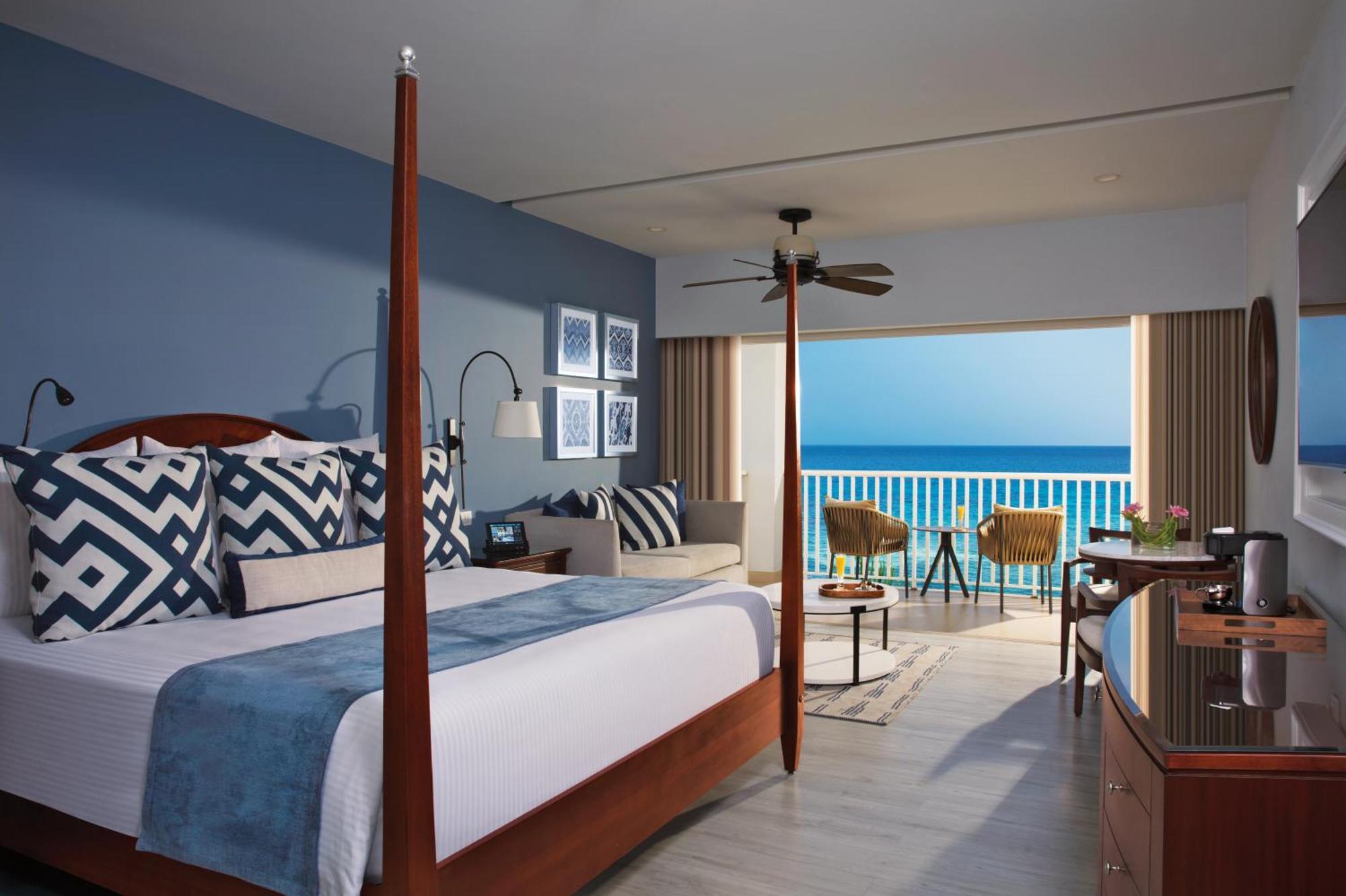 Junior Suite Ocean View King