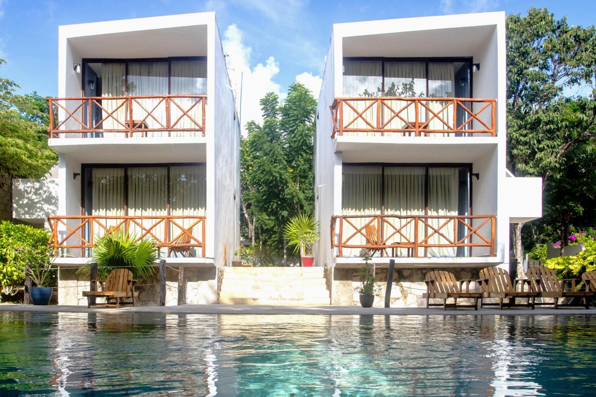 Double Room Pool View