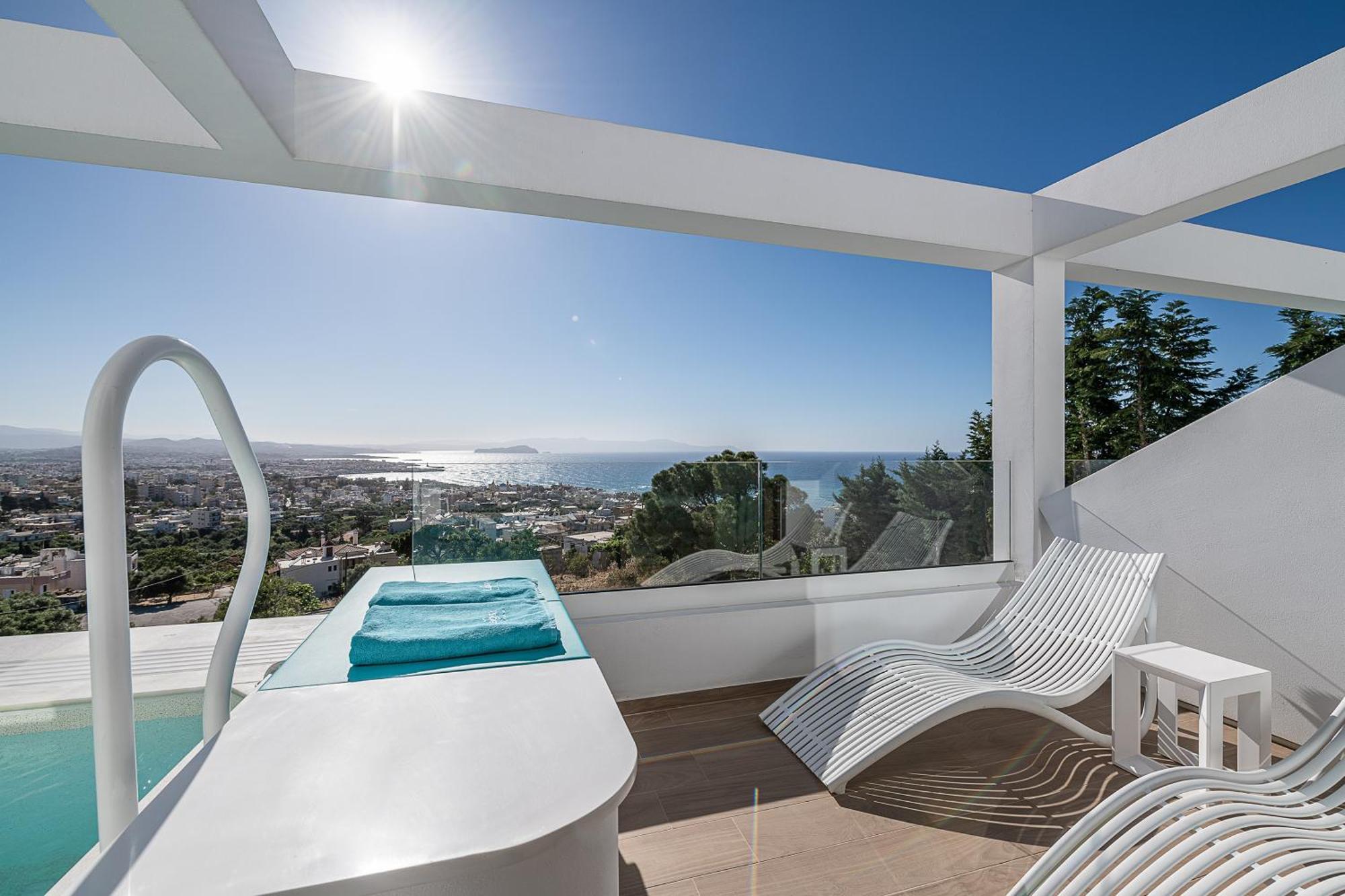 Superior Room Sea View Private Pool