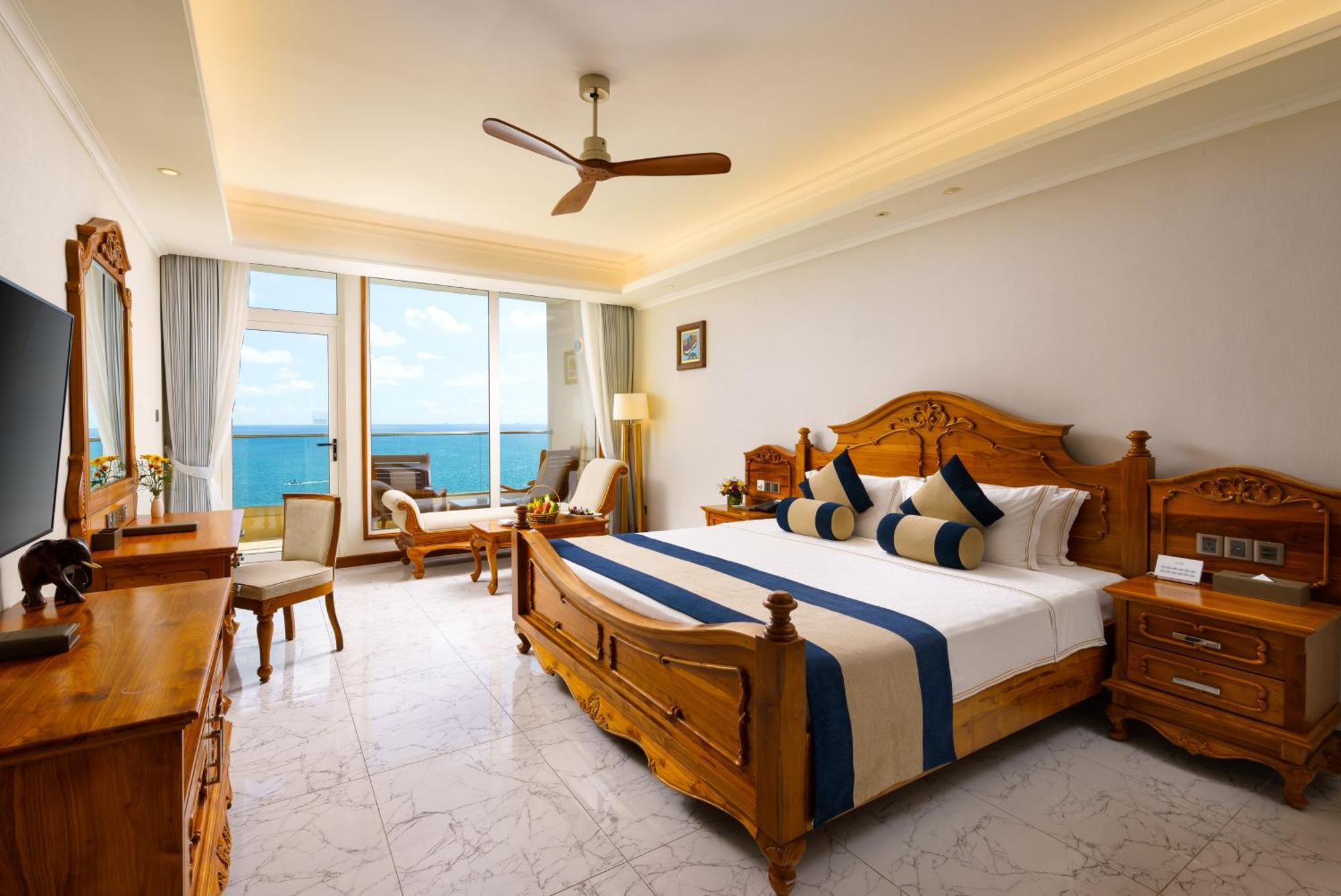 Premier room