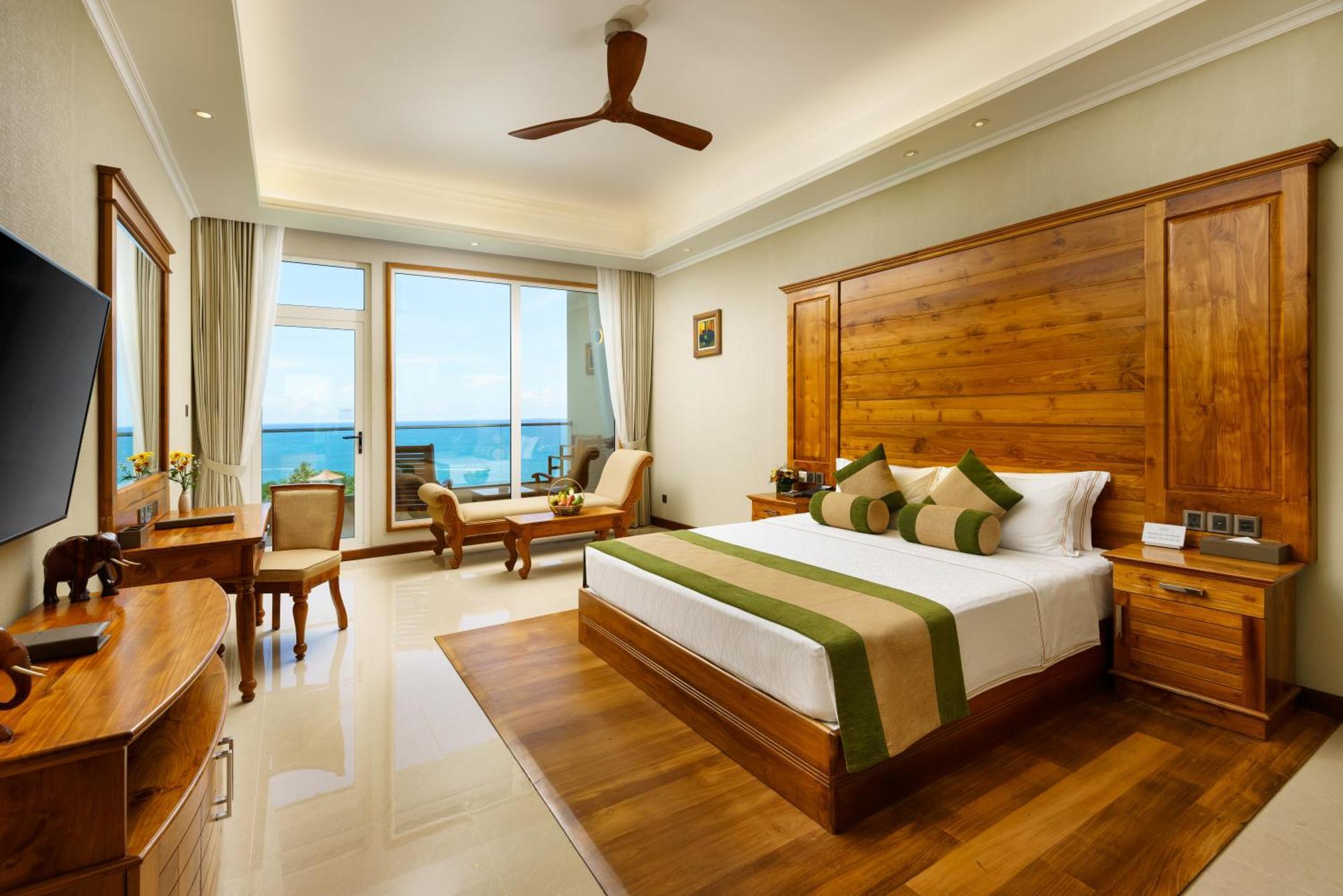 Deluxe room sea view on SPA treatments