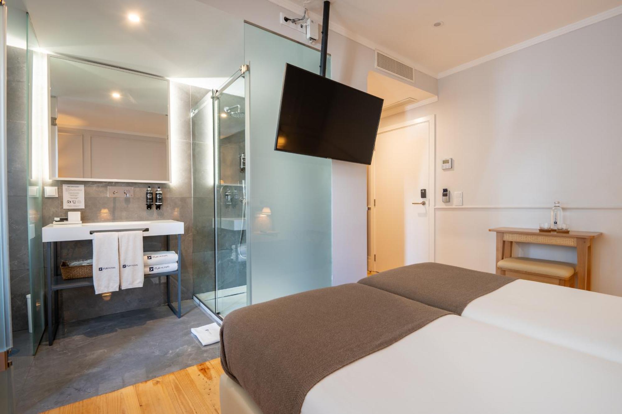 Twin Room Interior View