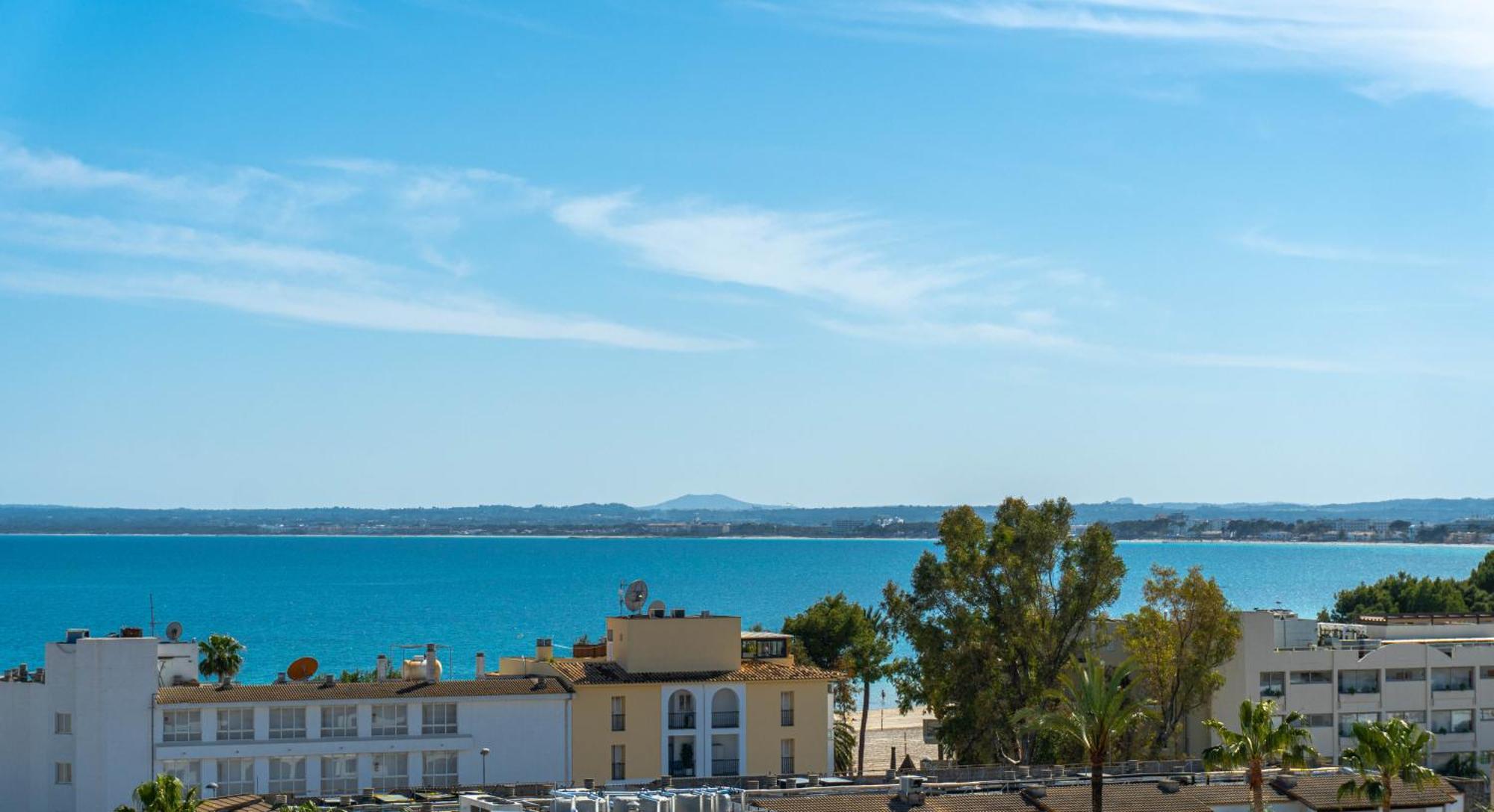 Deluxe Double Room Side Sea View