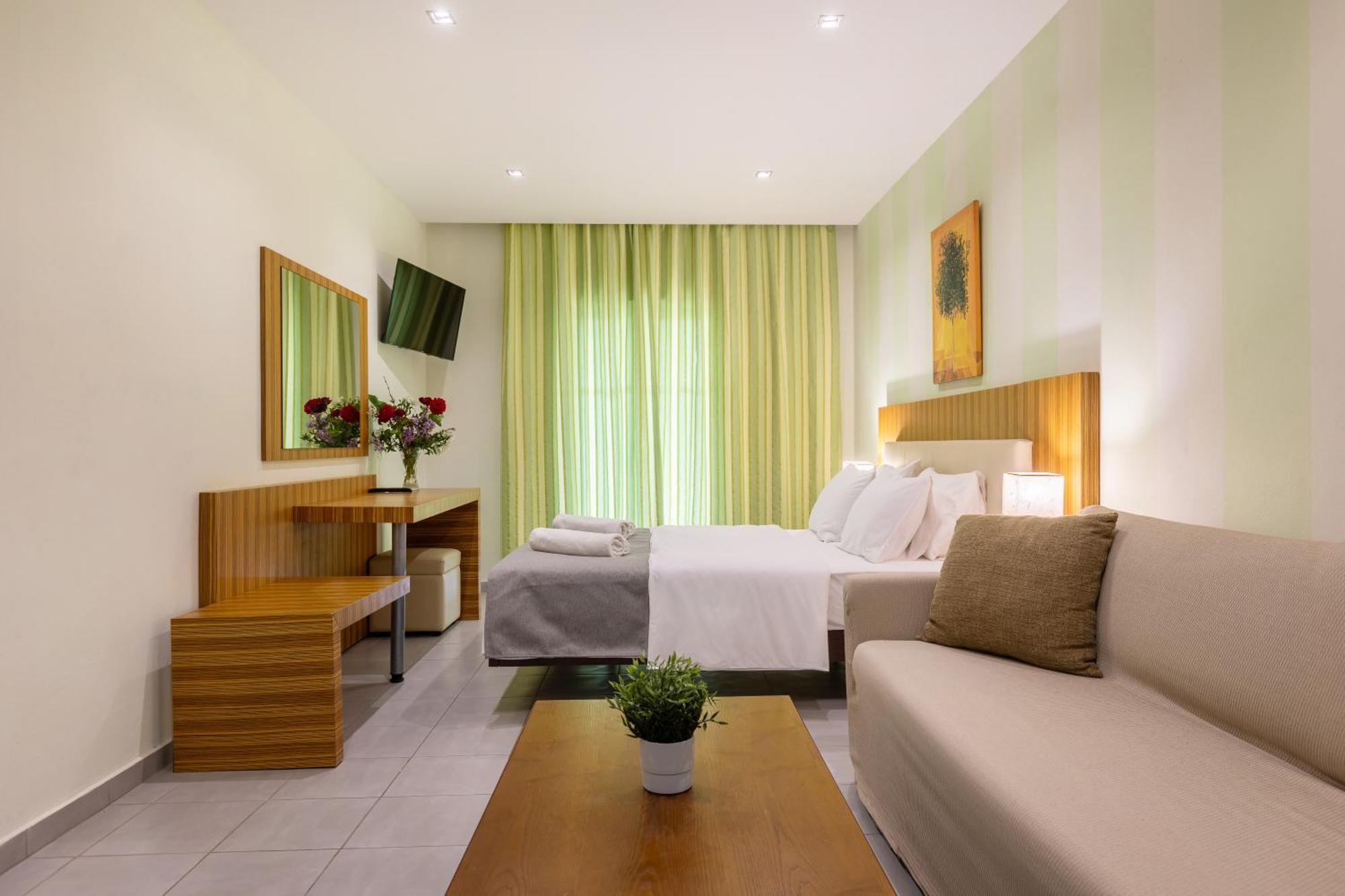 Junior Suite Garden View