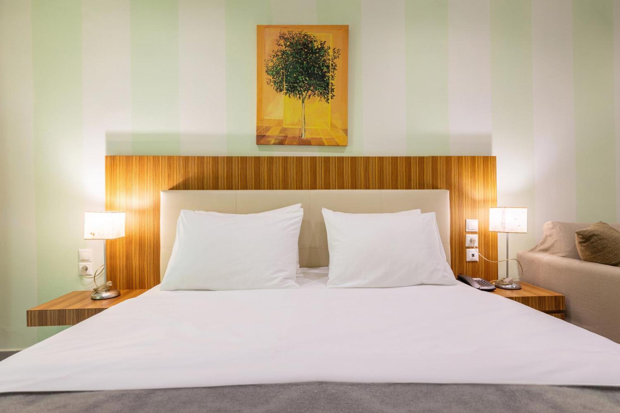 Junior Suite Garden View